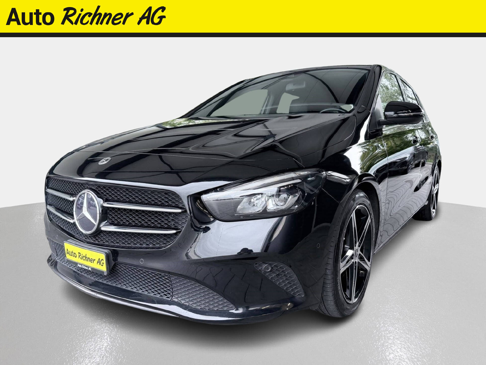 MERCEDES-BENZ B 200 d Night Star-image-1