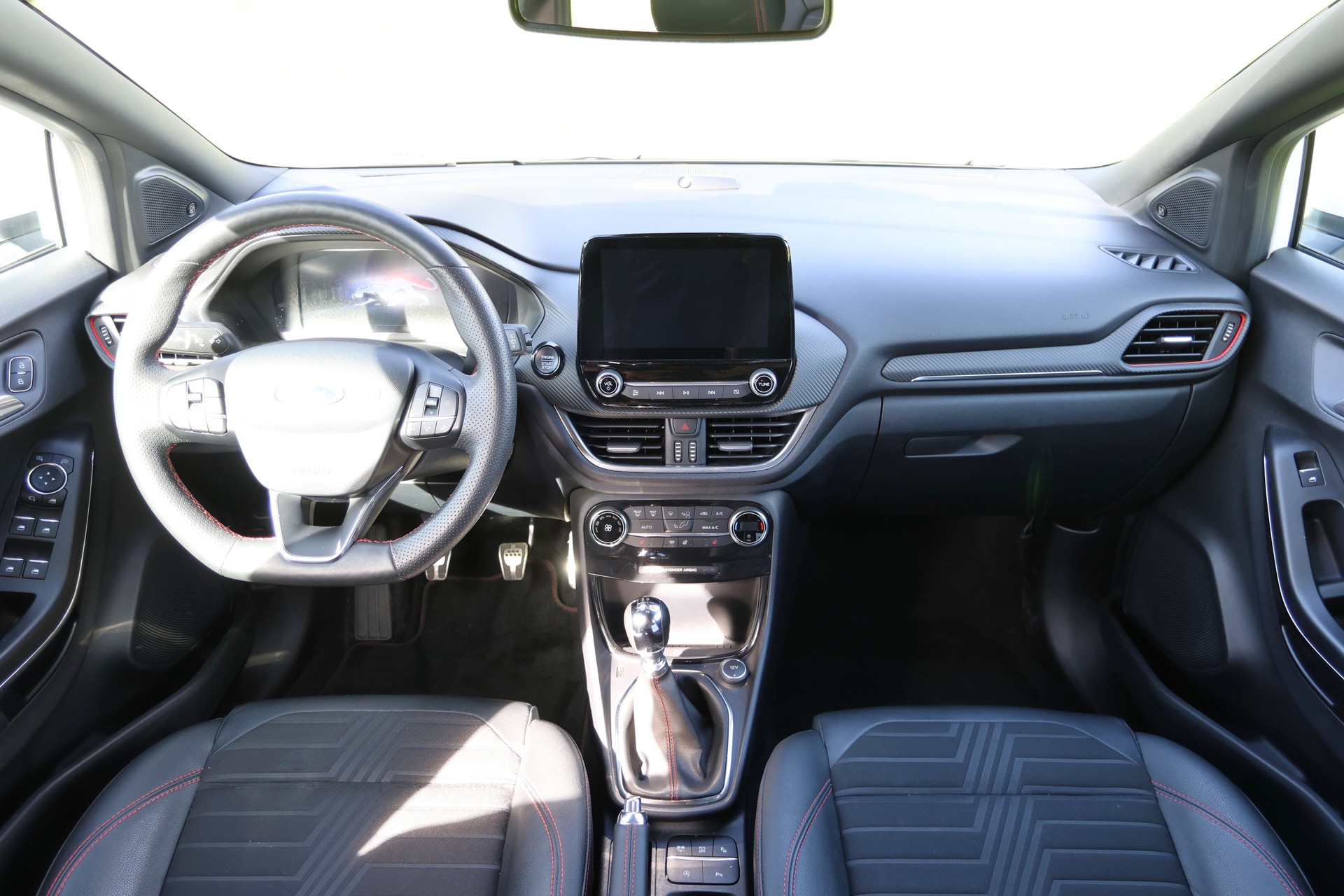 FORD Puma 1.0 MHEV ST-Line X-image-3