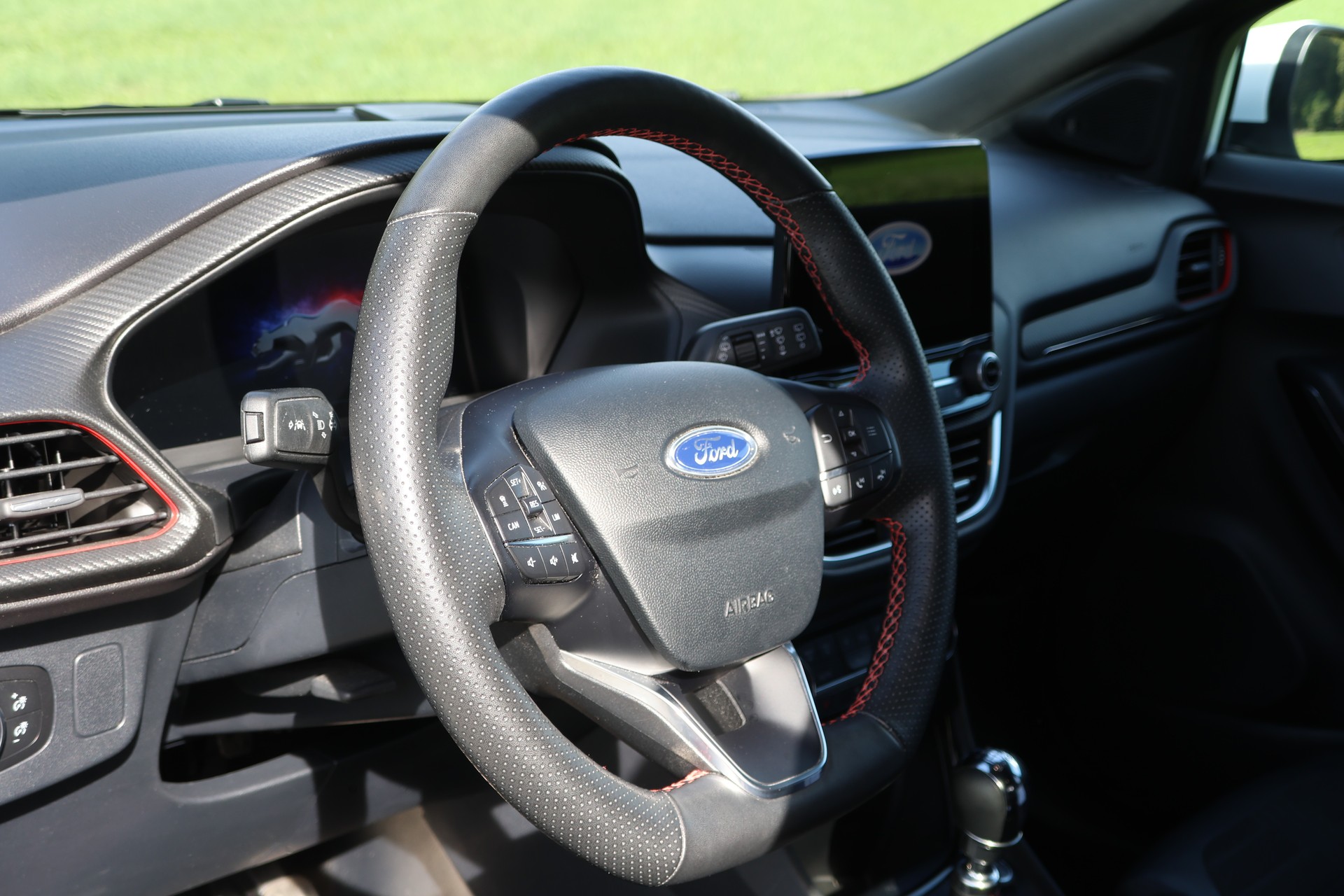FORD Puma 1.0 MHEV ST-Line X-image-4