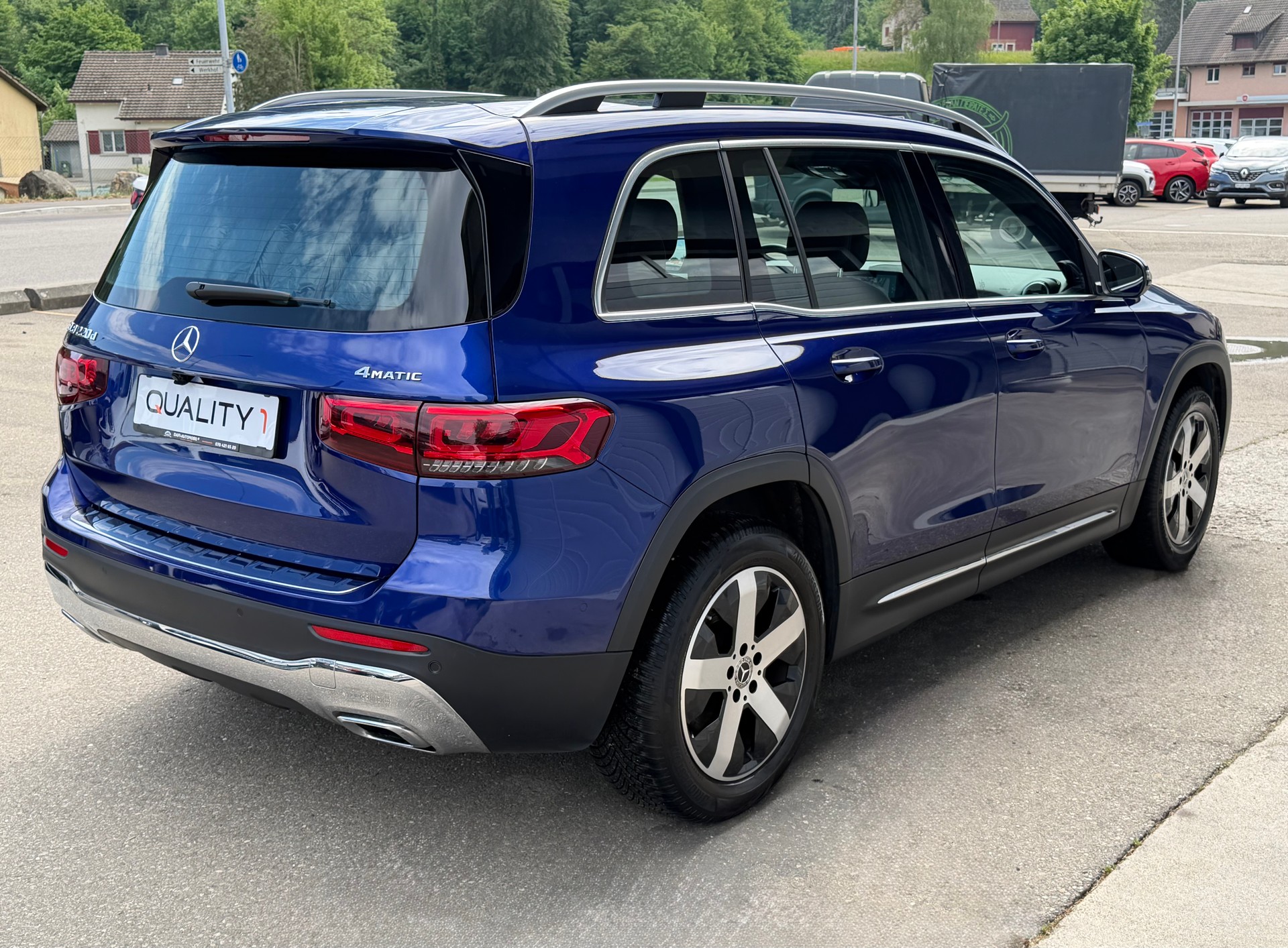 MERCEDES-BENZ GLB 220 d 4Matic Progressive 8G-Tronic-image-4