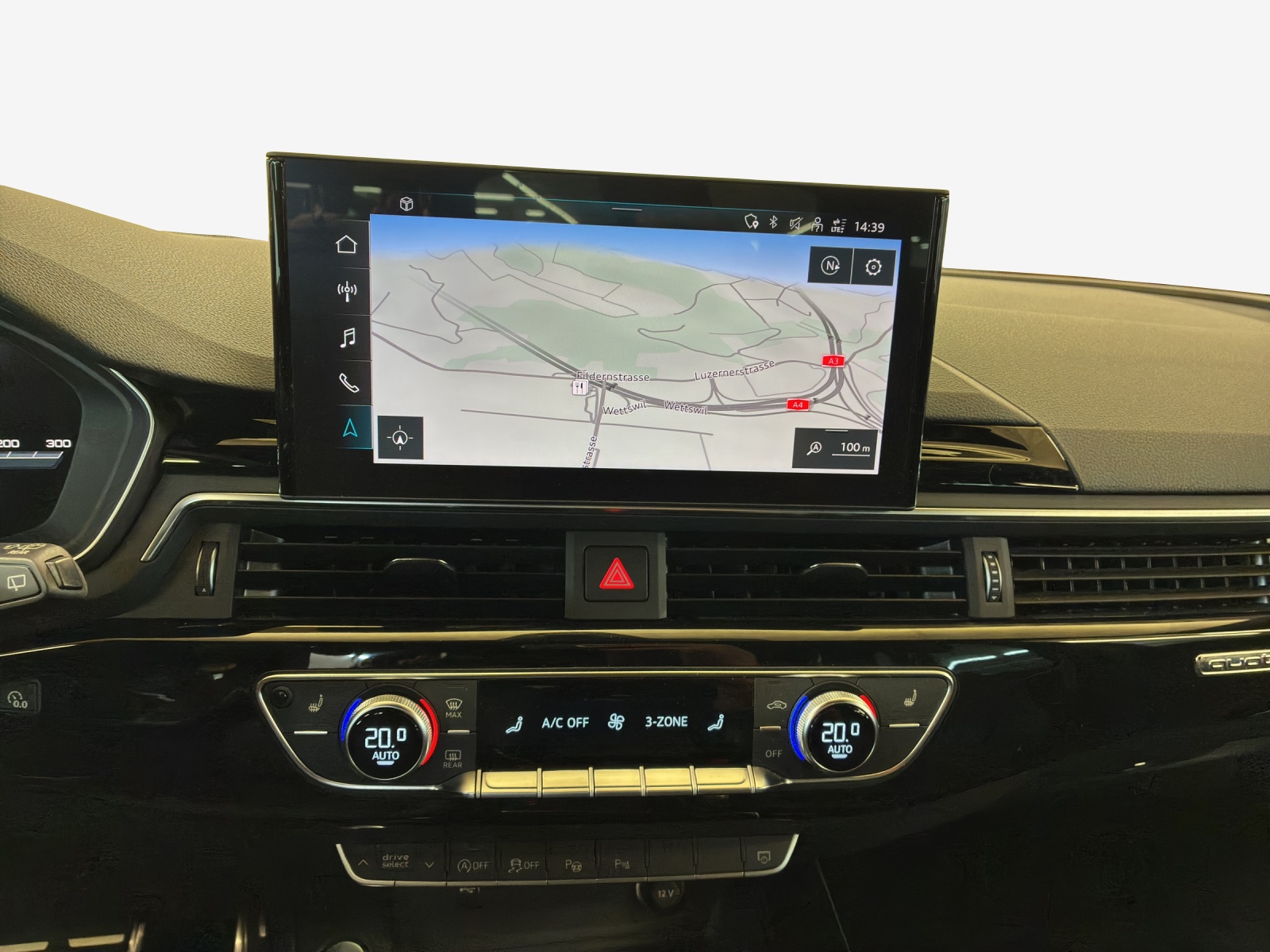 AUDI A4 Avant 40 TDI S line Attraction quattro S-tronic-image-10