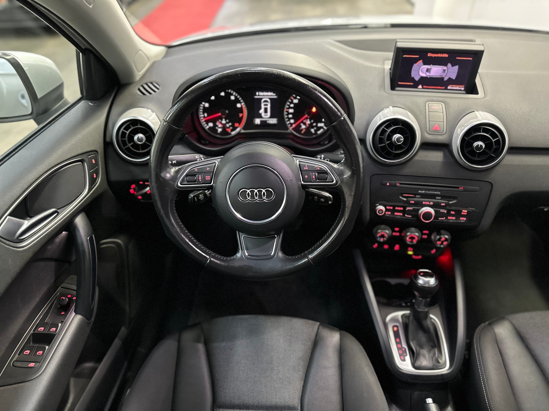 AUDI A1 Sportback 1.4 TFSI Ambition S-tronic-image-10