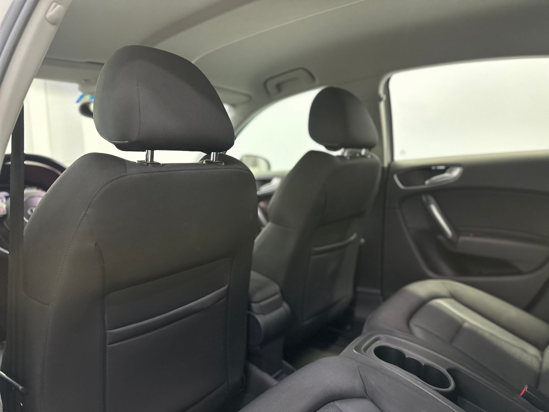 AUDI A1 Sportback 1.4 TFSI Ambition S-tronic-image-14