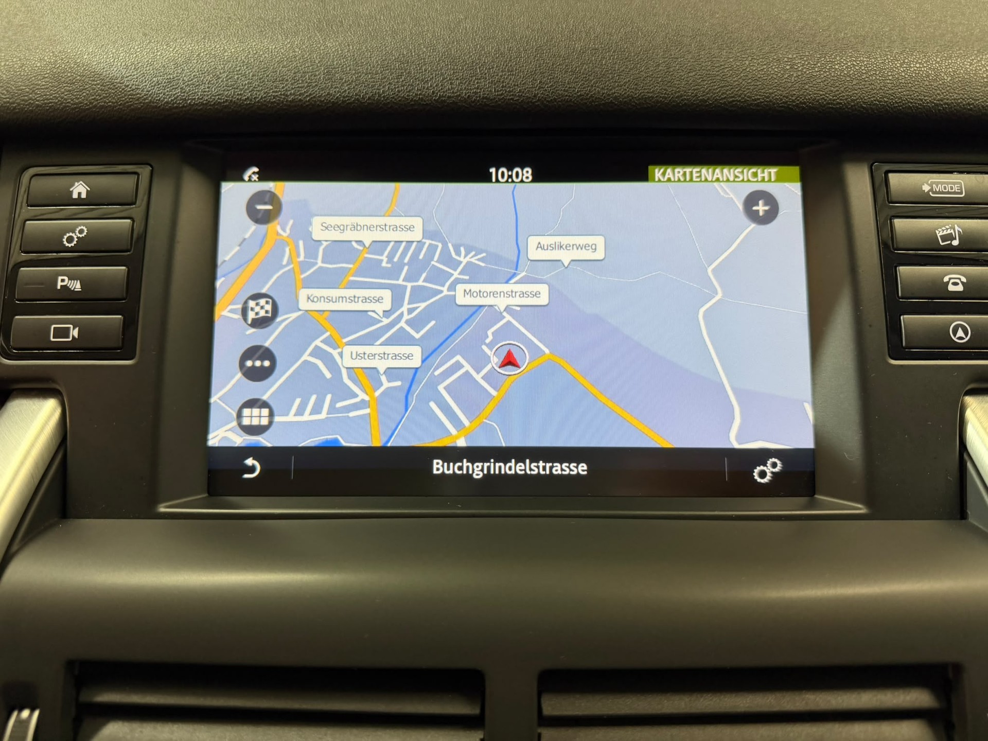 LAND ROVER Discovery Sport 2.0 SD4 HSE AT9-image-12