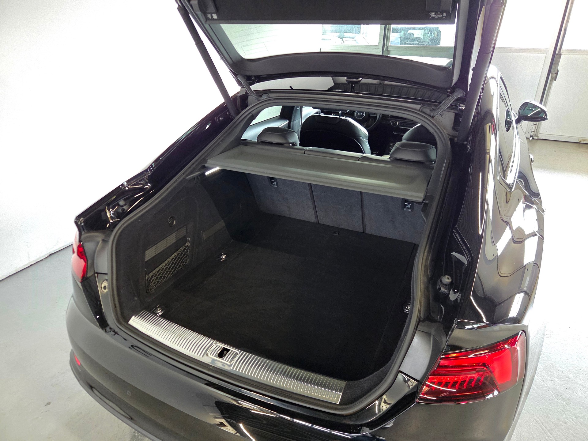 AUDI S5 Sportback 3.0 V6 TFSI quattro T-Tronic-image-19