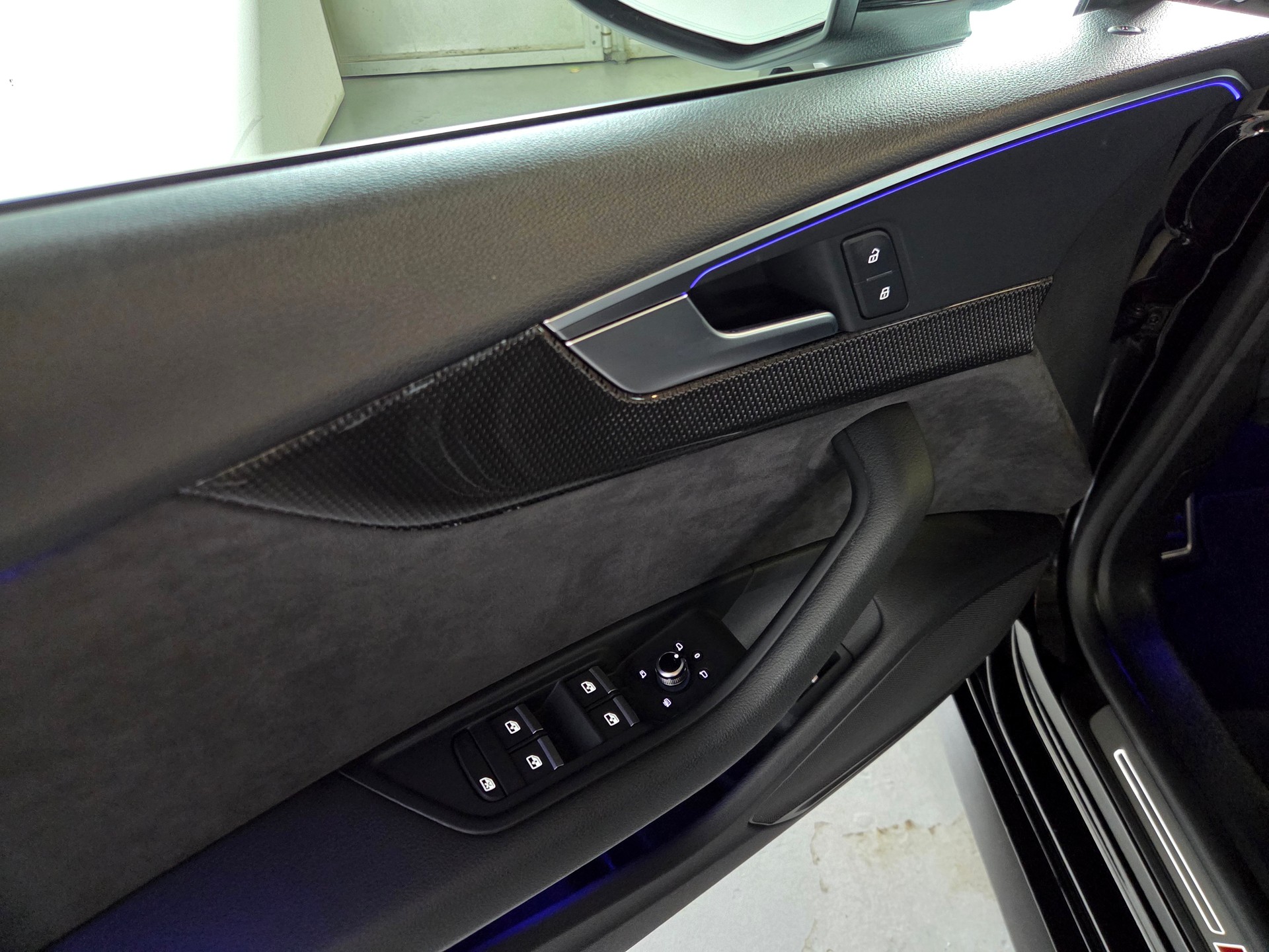 AUDI S5 Sportback 3.0 V6 TFSI quattro T-Tronic-image-15