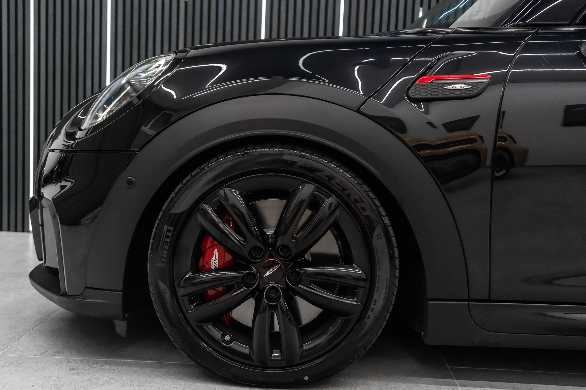 MINI Cooper John Cooper Works Steptronic-image-7