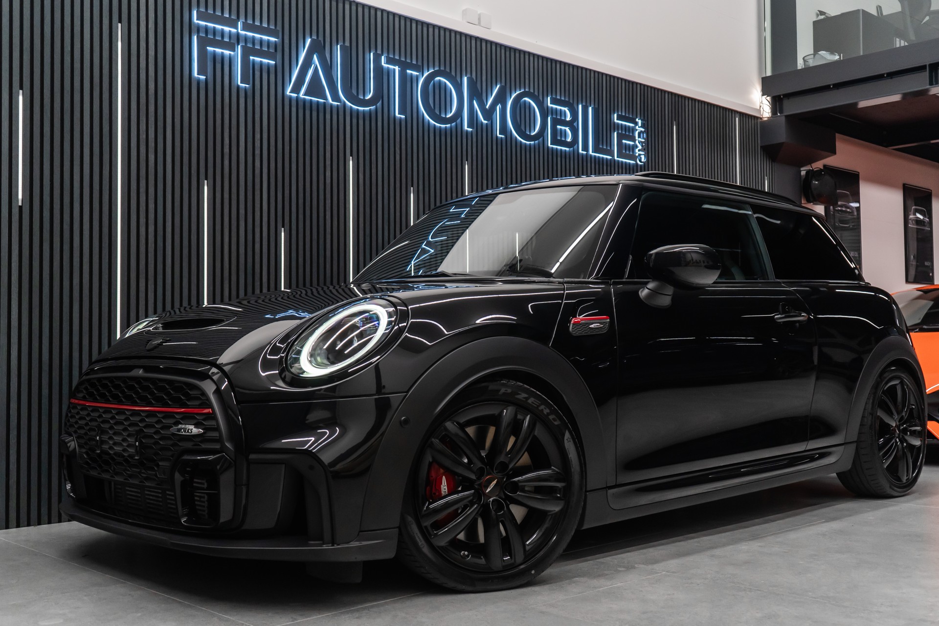 MINI Cooper John Cooper Works Steptronic-image-0