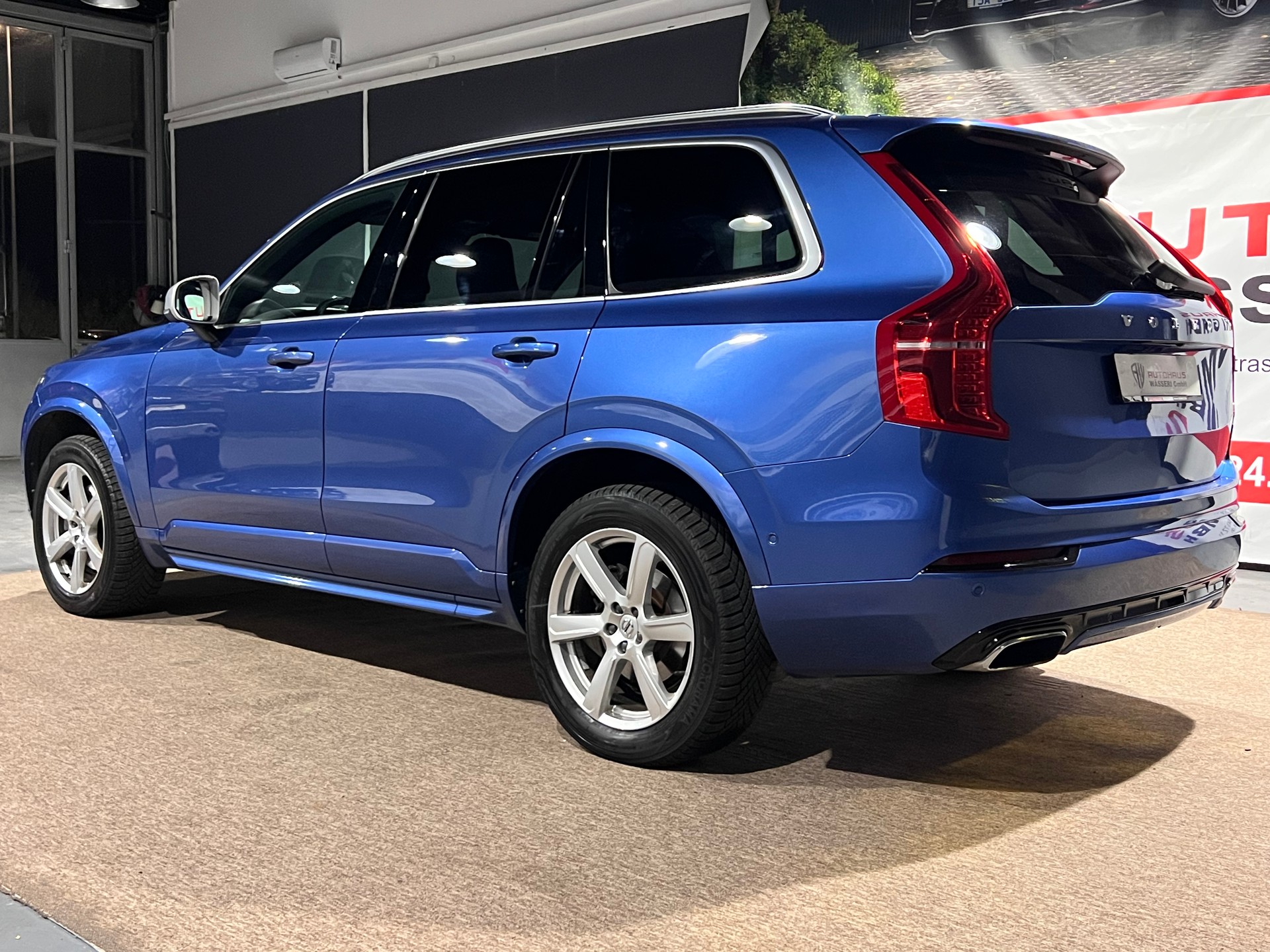 VOLVO XC90 T6 AWD R-Design Geartronic-image-5