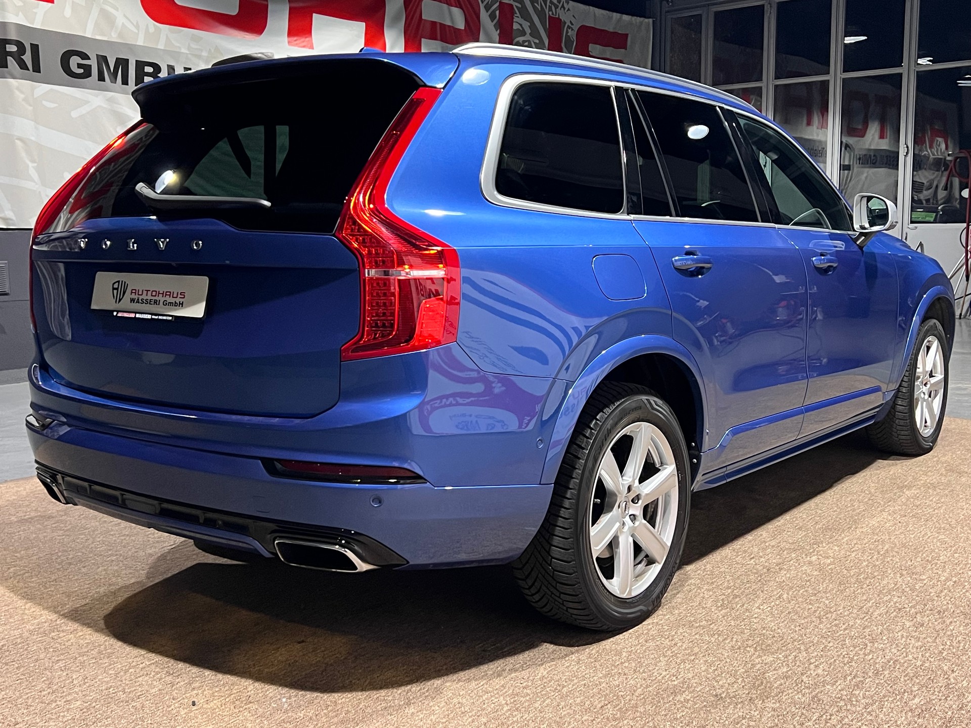 VOLVO XC90 T6 AWD R-Design Geartronic-image-2