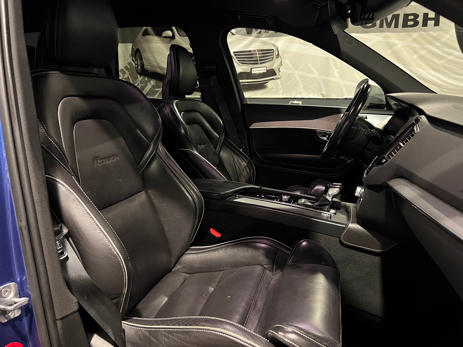 VOLVO XC90 T6 AWD R-Design Geartronic-image-12