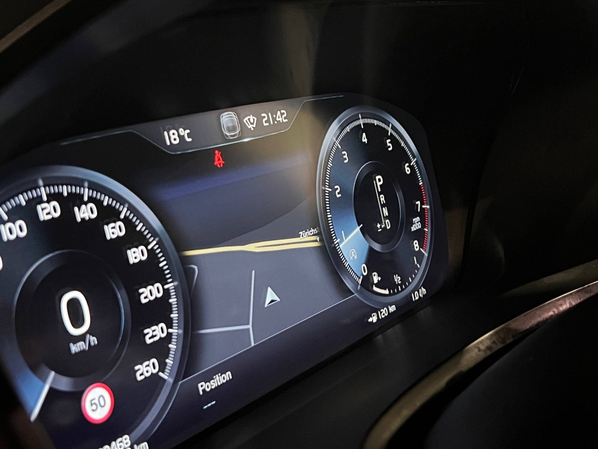 VOLVO XC90 T6 AWD R-Design Geartronic-image-25