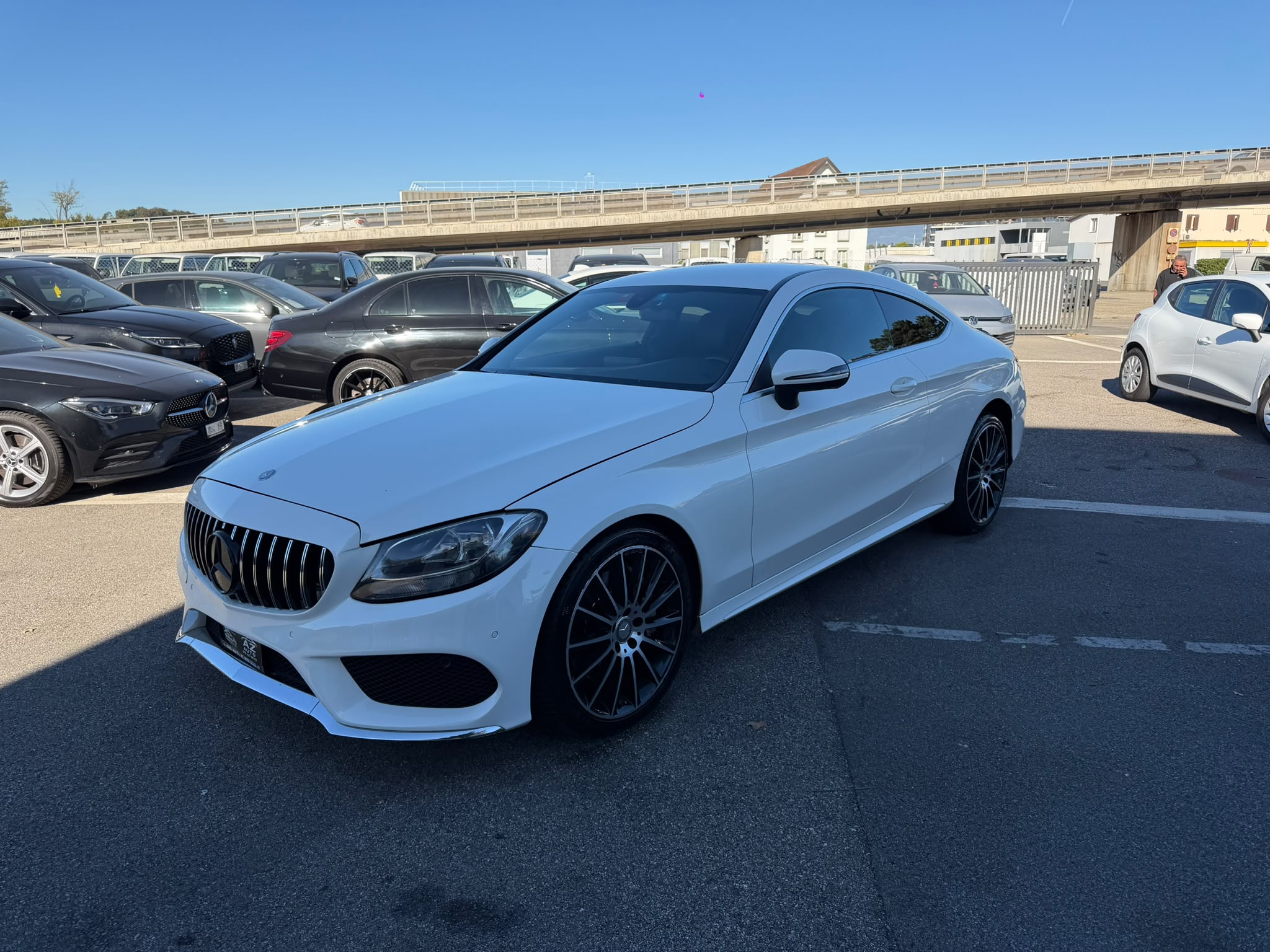 Car photo