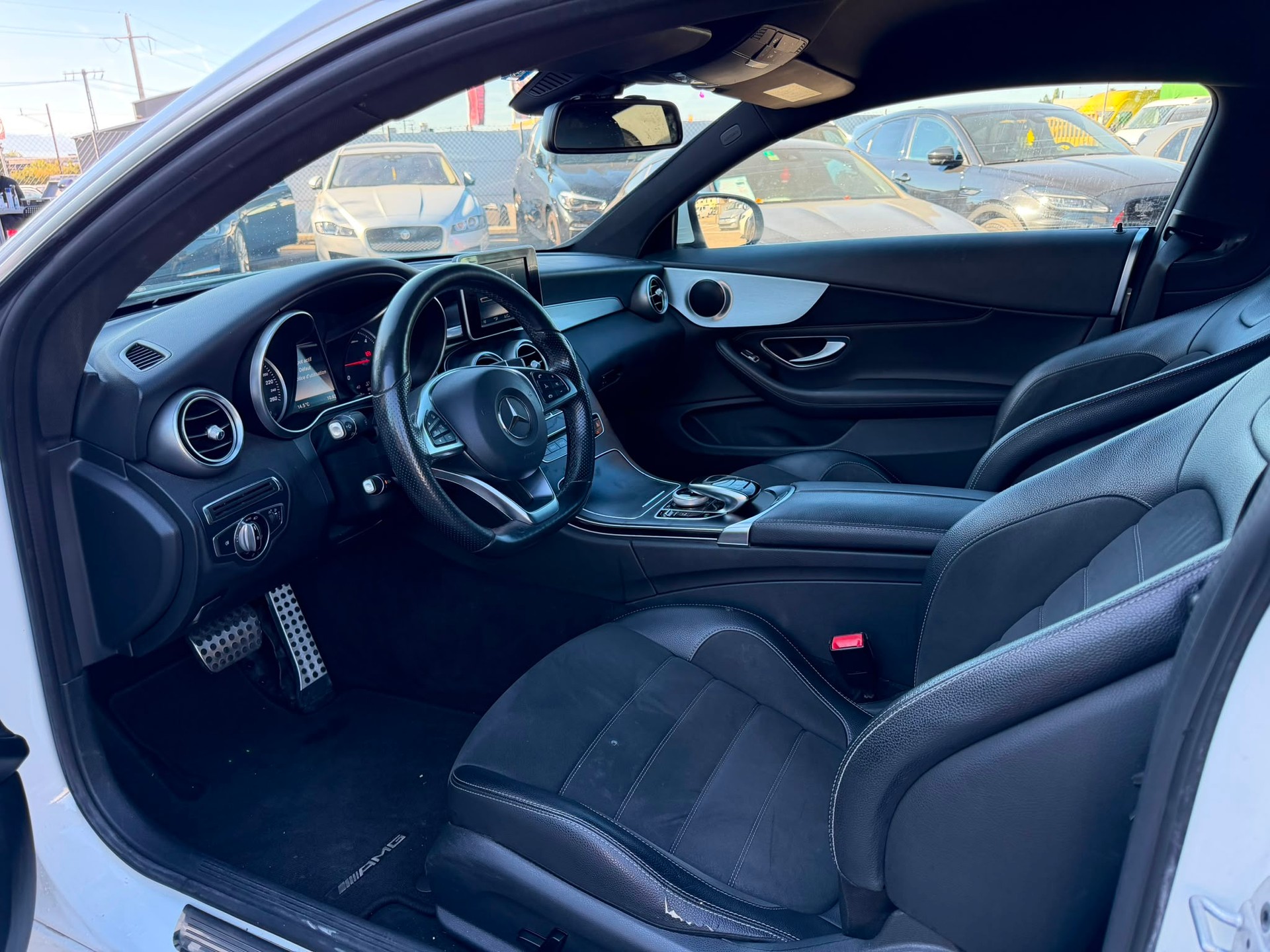MERCEDES-BENZ C 250 d AMG Line Coupé 9G-Tronic garantie 2 ans expertiser du jours-image-8