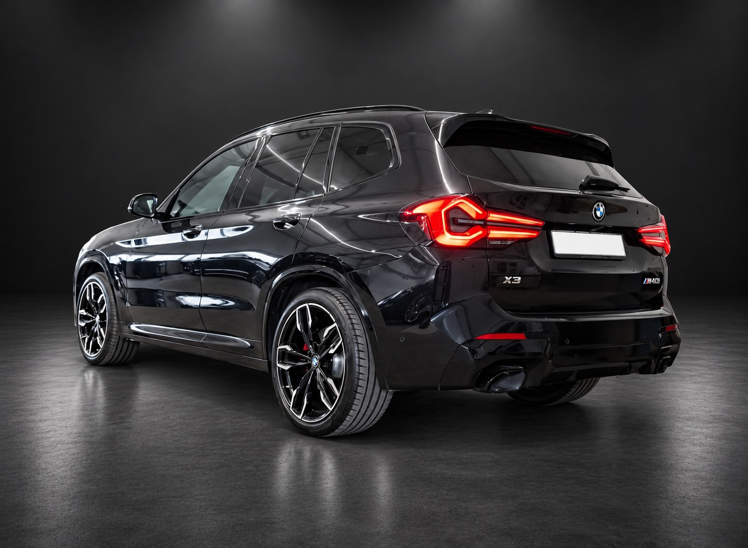BMW X3 M40i-image-2