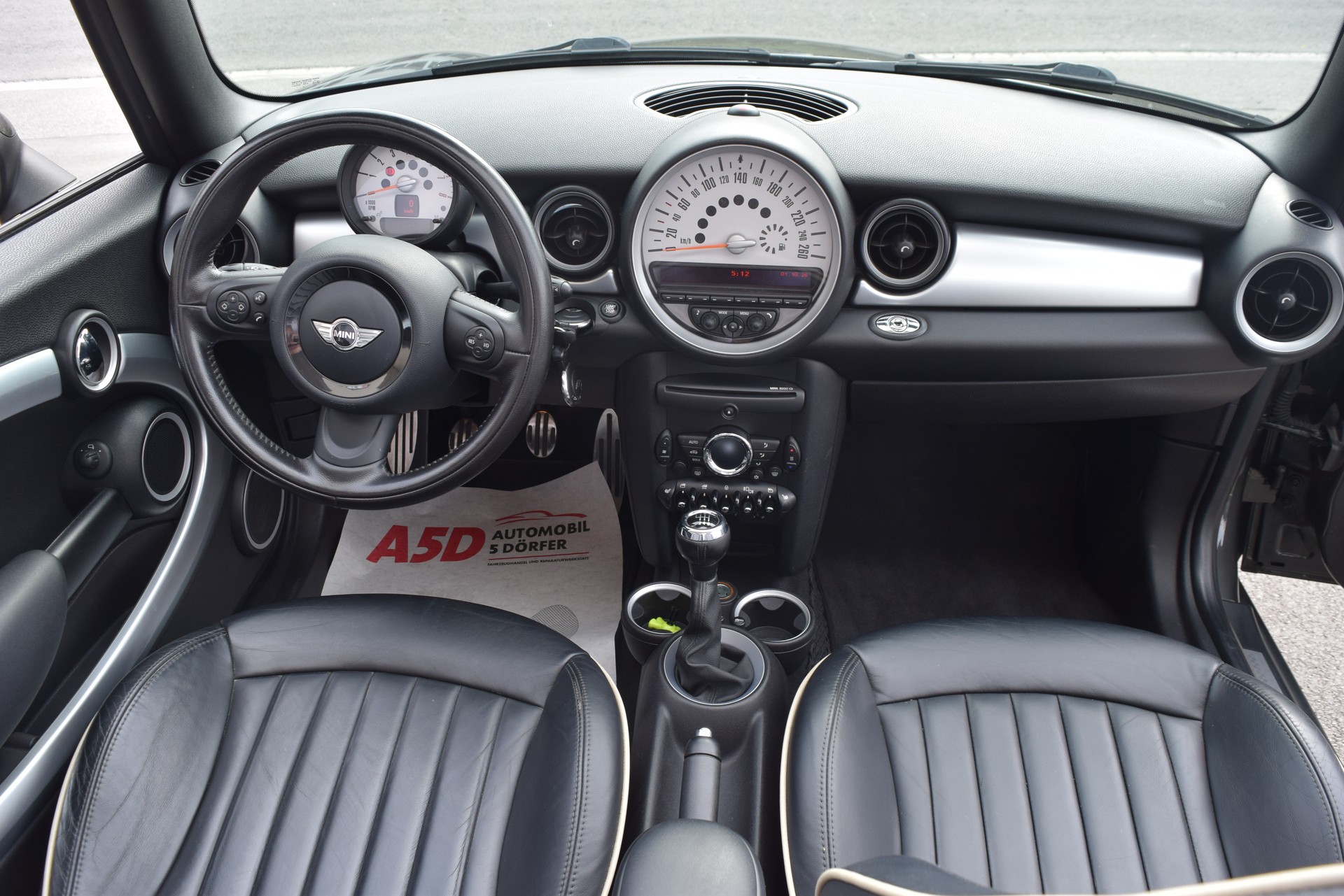MINI Cooper S Cabriolet-image-18