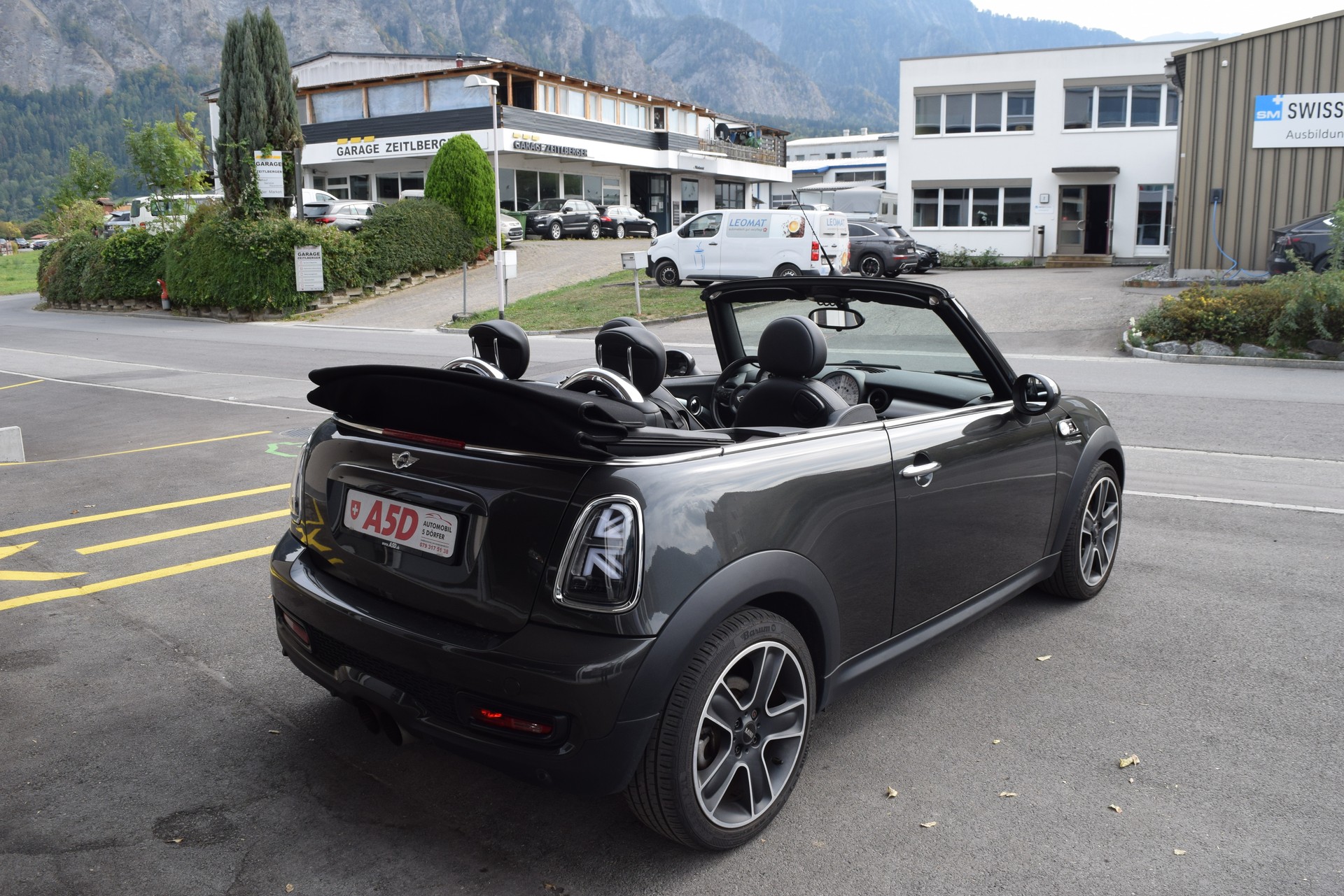 MINI Cooper S Cabriolet-image-14