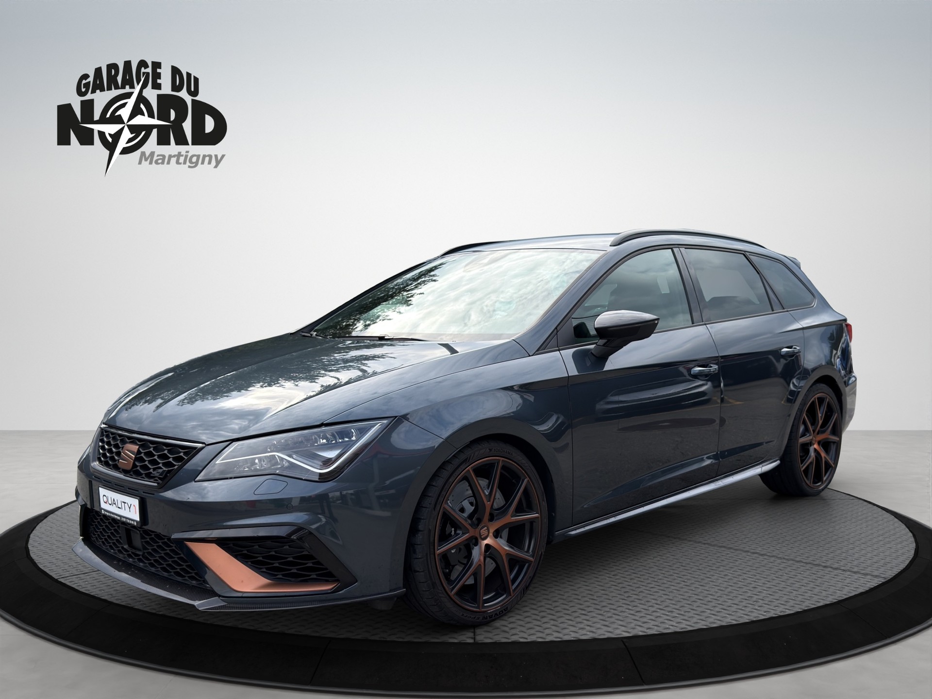 SEAT Leon ST 2.0 TSI Cupra R 300 4 Drive DSG