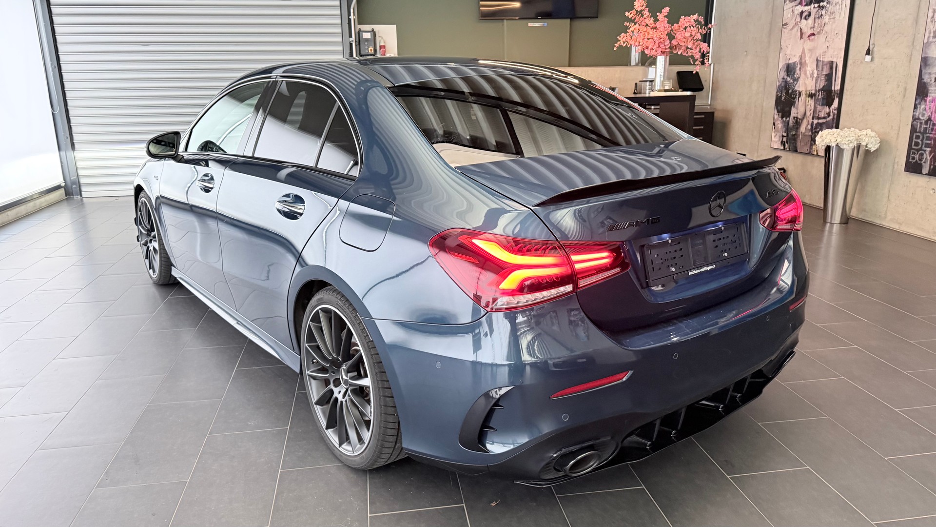 MERCEDES-BENZ A 35 AMG 4matic Limousine-image-20