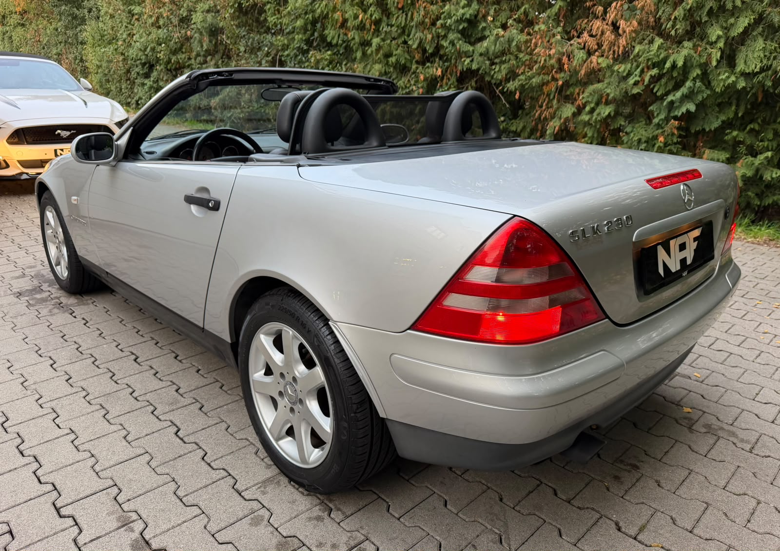 MERCEDES-BENZ SLK 230 Kompressor-image-10