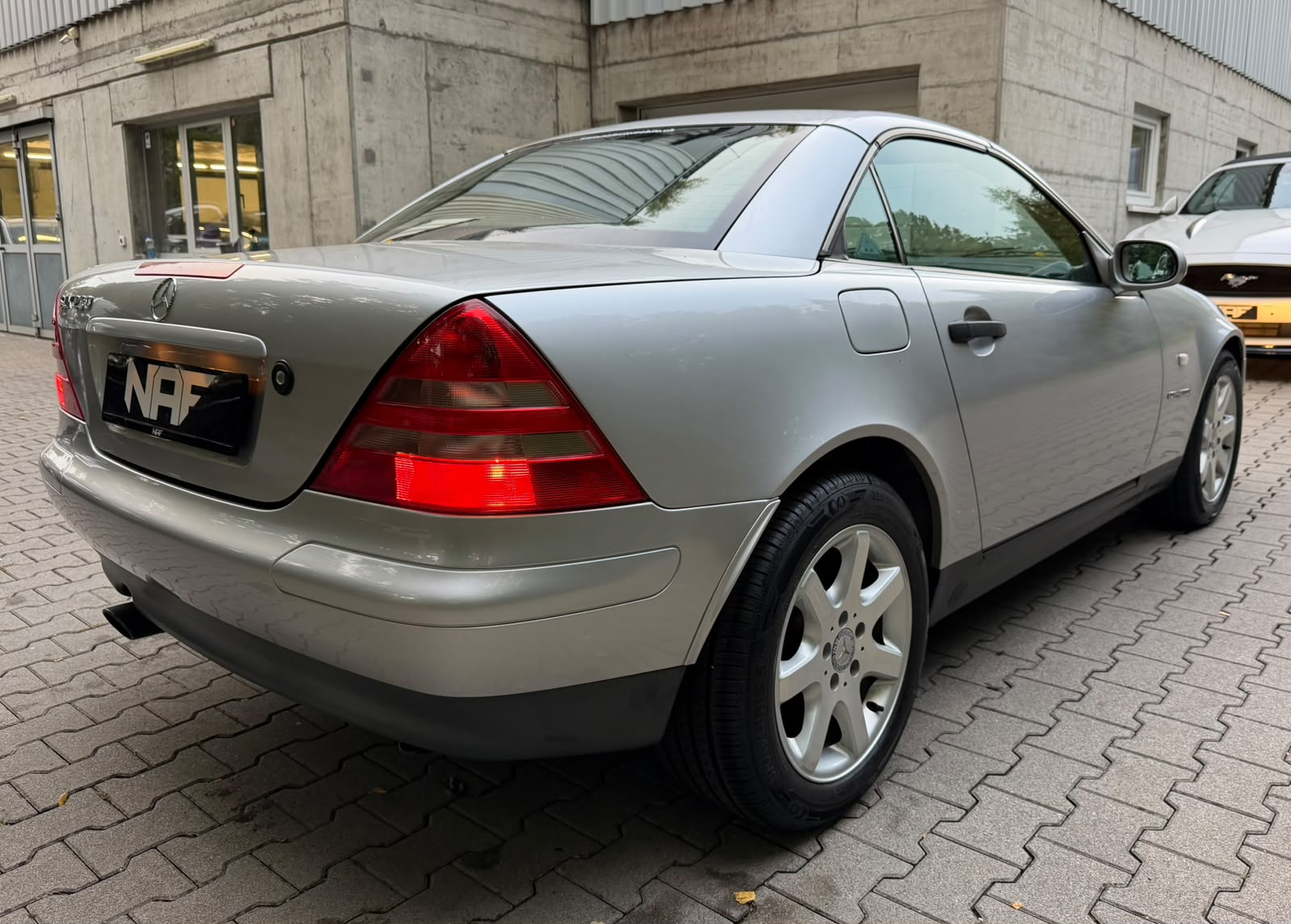 MERCEDES-BENZ SLK 230 Kompressor-image-4