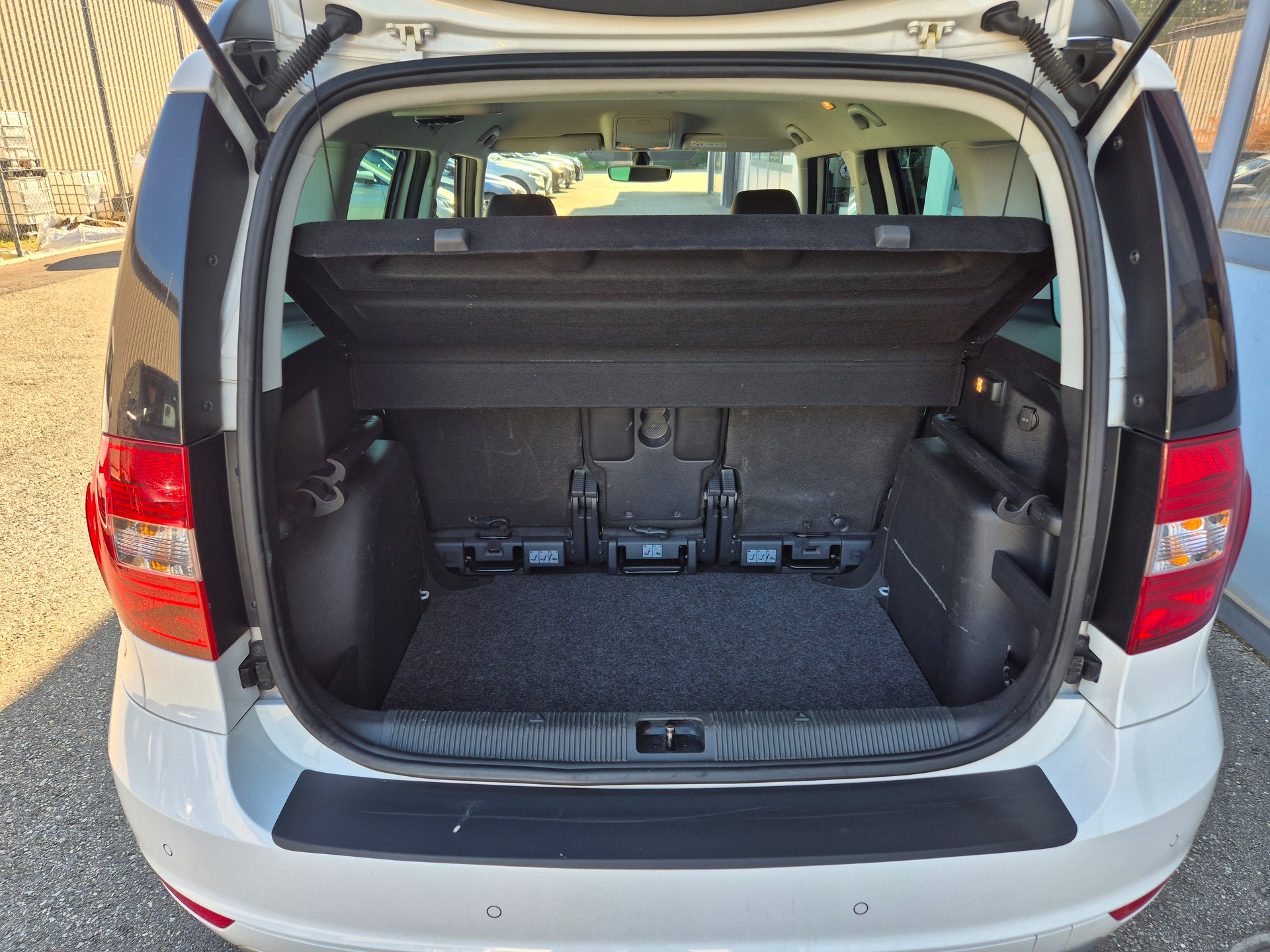 SKODA Yeti 1.4 TSI Style 4x4 DSG-image-7