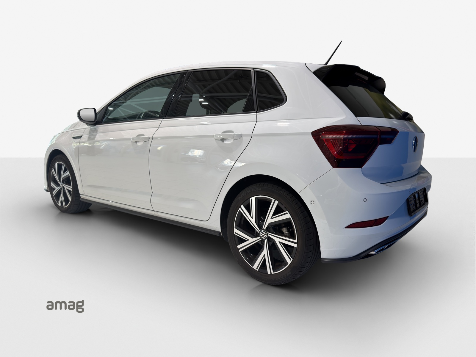 VW Polo 1.0 TSI R-Line DSG-image-2