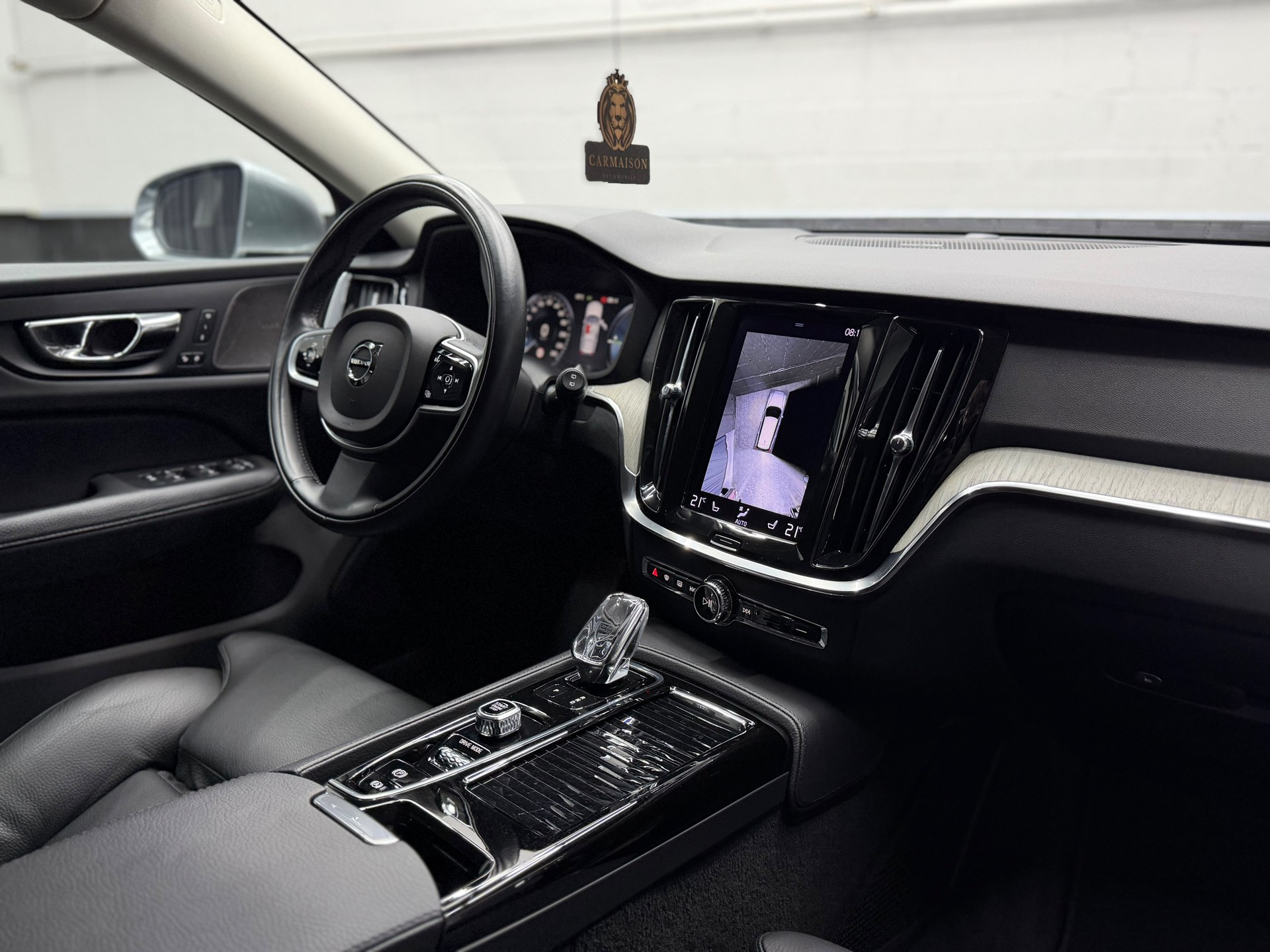 VOLVO V60 T6 eAWD Twin Engine Inscription Geartronic | CH-Auto | Gratis-Service | 360° Kamera | Harman/Kardon | Anhängerkupplung 2T-image-27