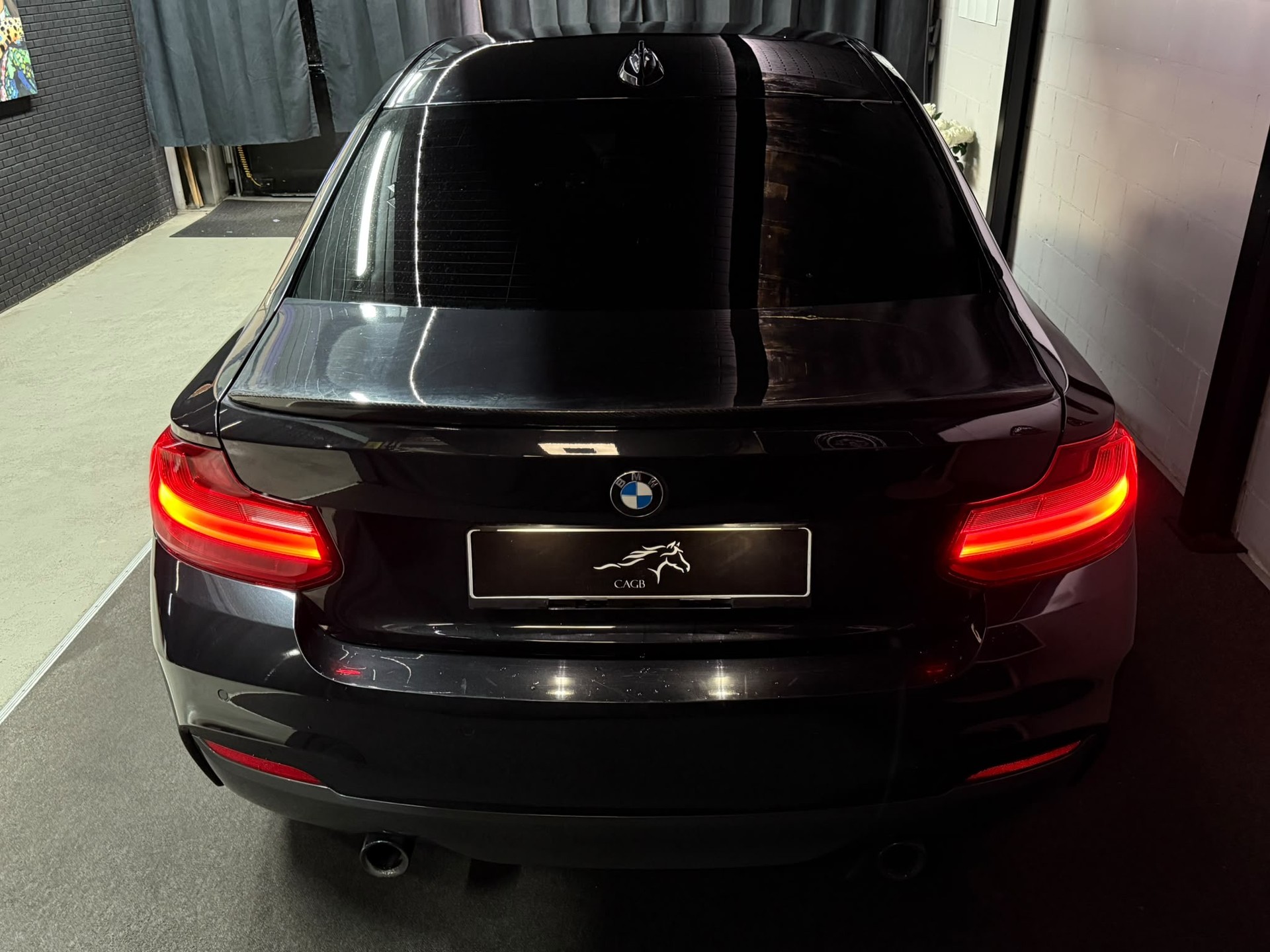 BMW M235i Steptronic-image-5