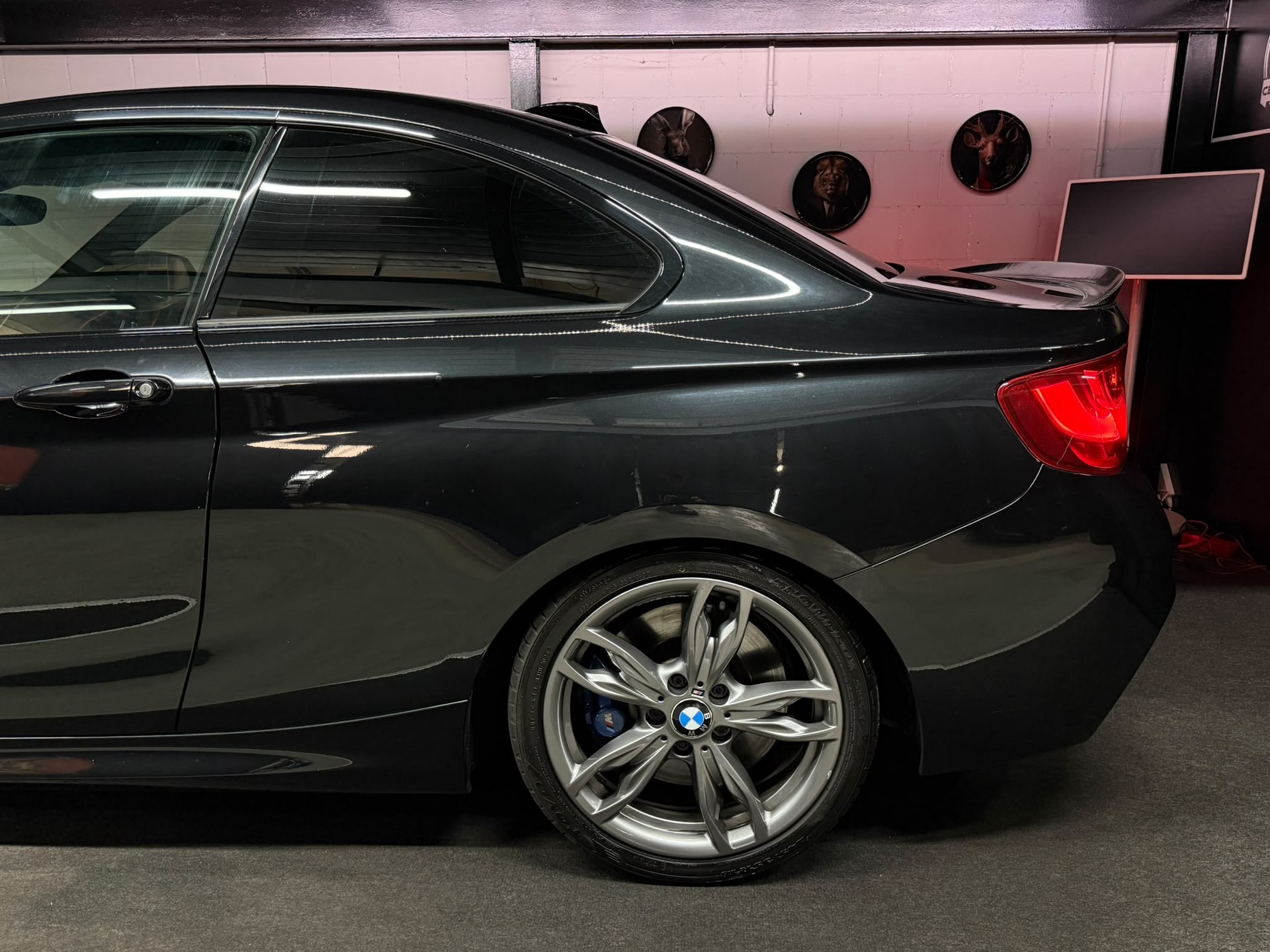 BMW M235i Steptronic-image-10