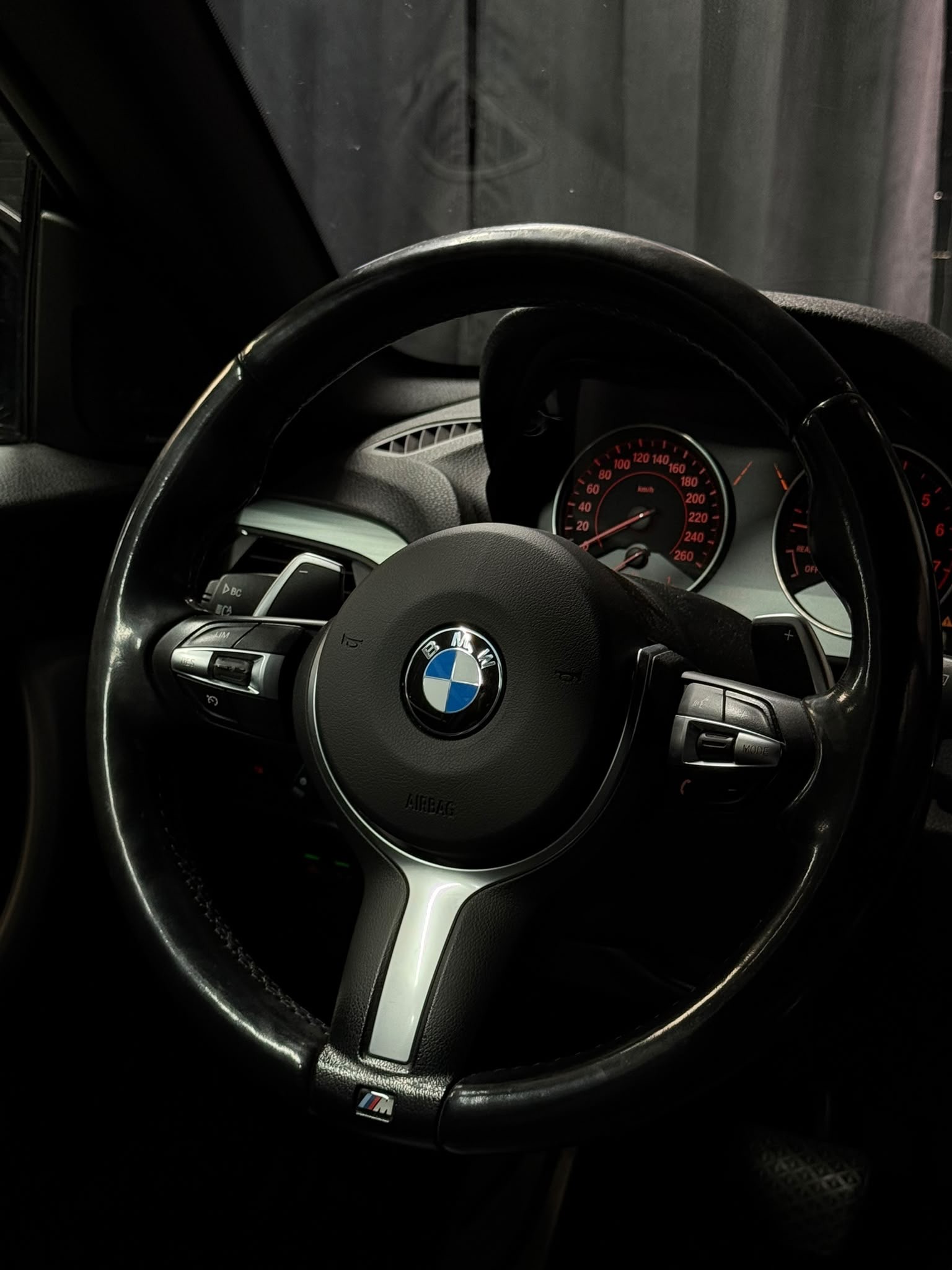 BMW M235i Steptronic-image-12