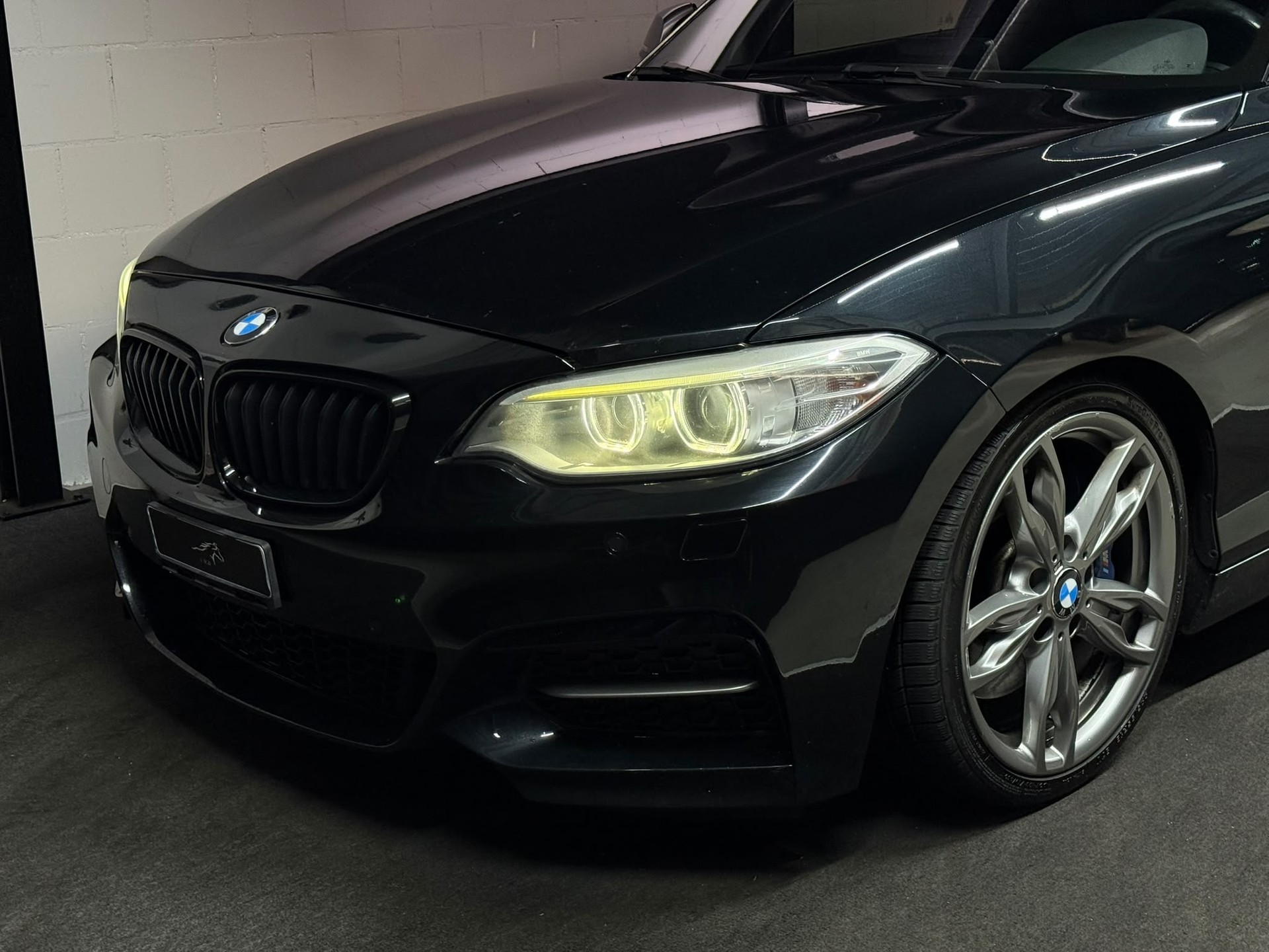BMW M235i Steptronic-image-6