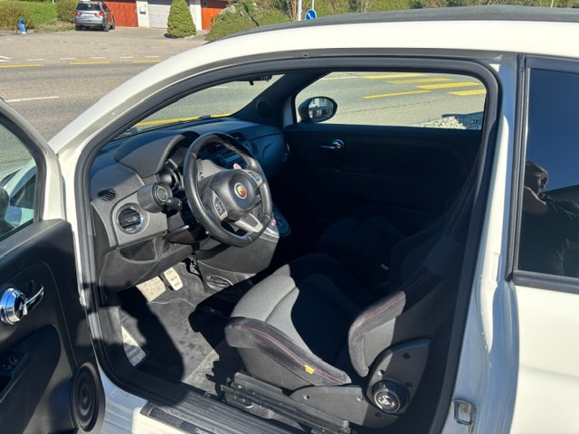 FIAT 595C 1.4 16V Turbo Abarth Competizione Dualogic-image-5