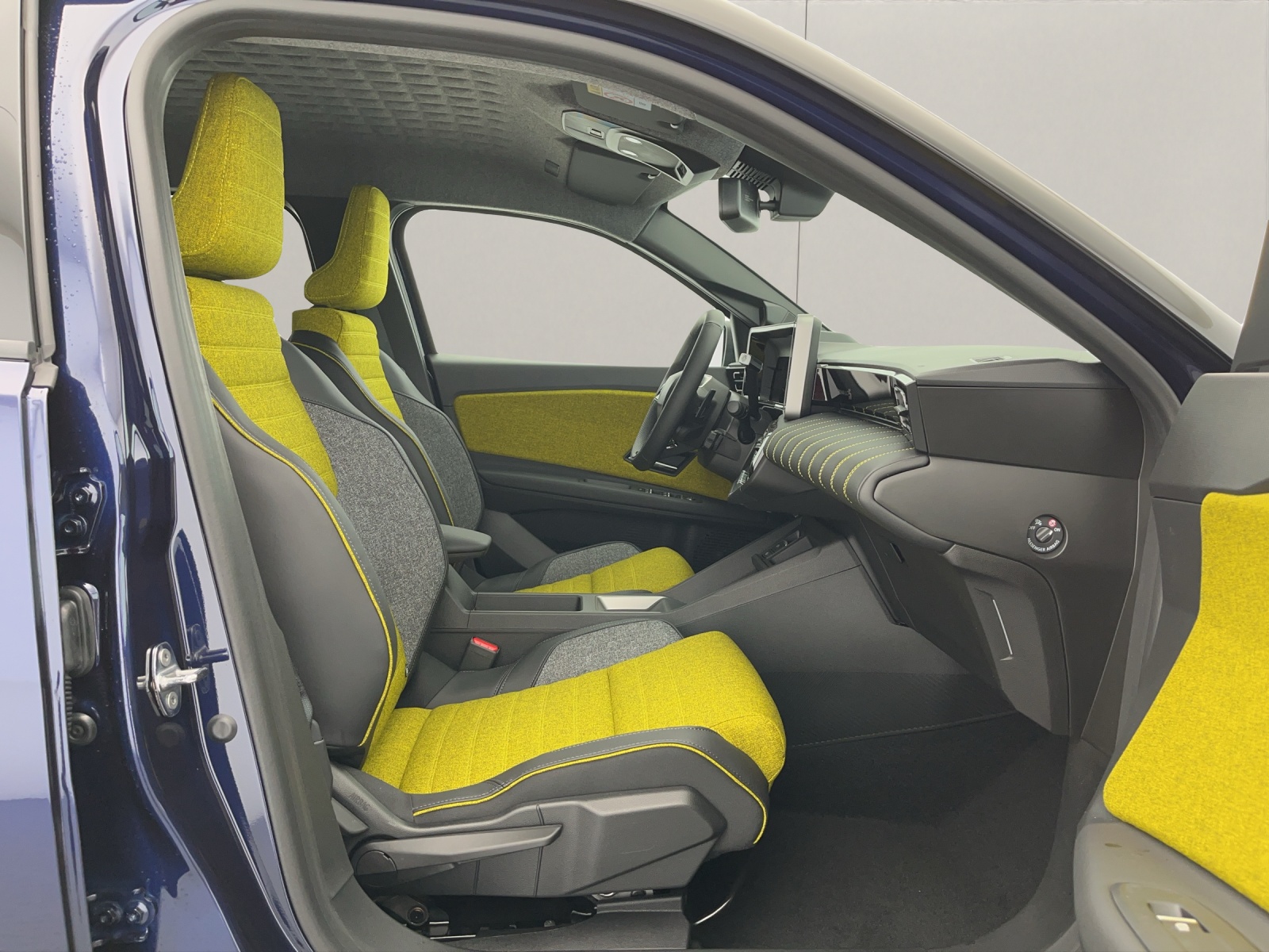 RENAULT R5 E-Tech Comfort Range iconic five-image-15