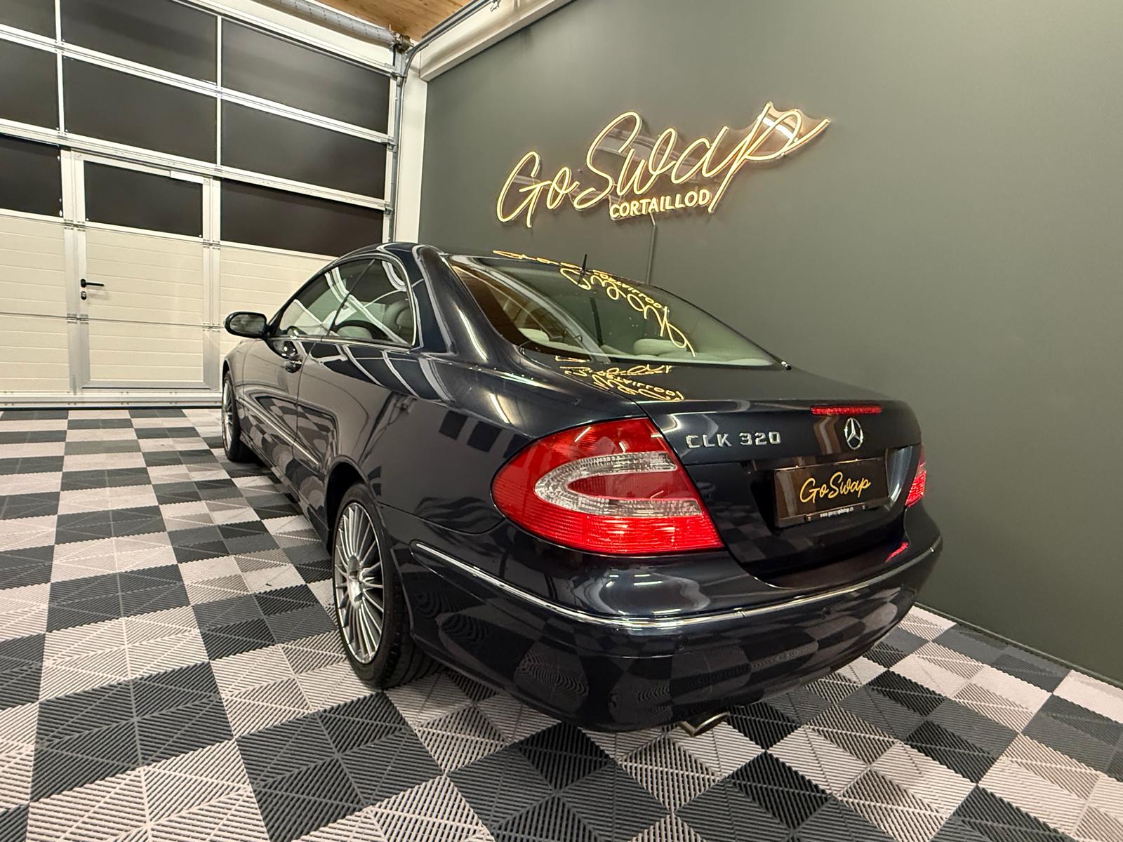 MERCEDES-BENZ CLK 320 Elégance Automatic-image-3