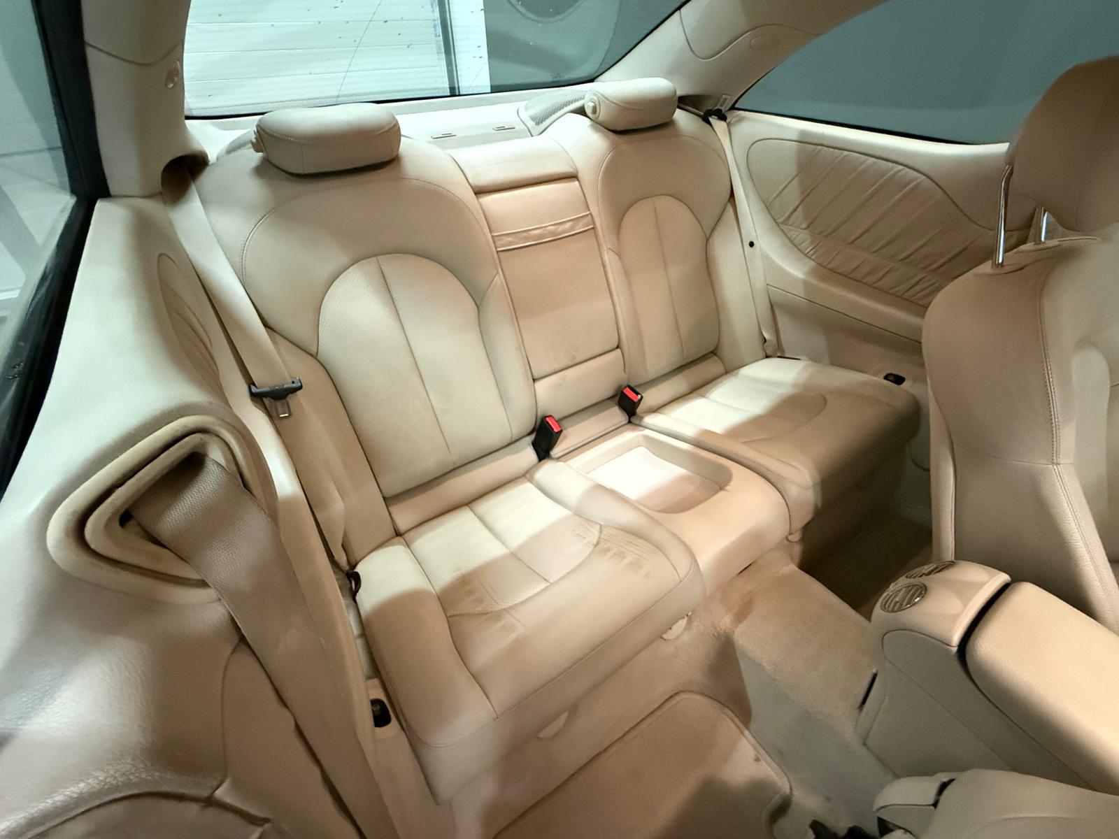 MERCEDES-BENZ CLK 320 Elégance Automatic-image-13