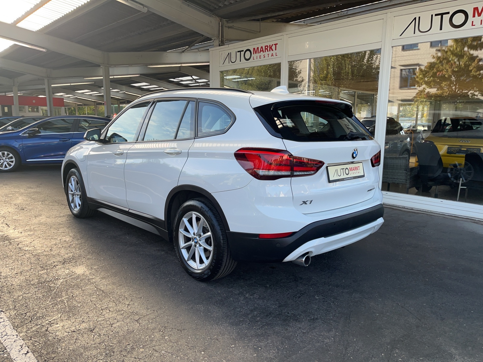 BMW X1 xDrive 25e Steptronic-image-2
