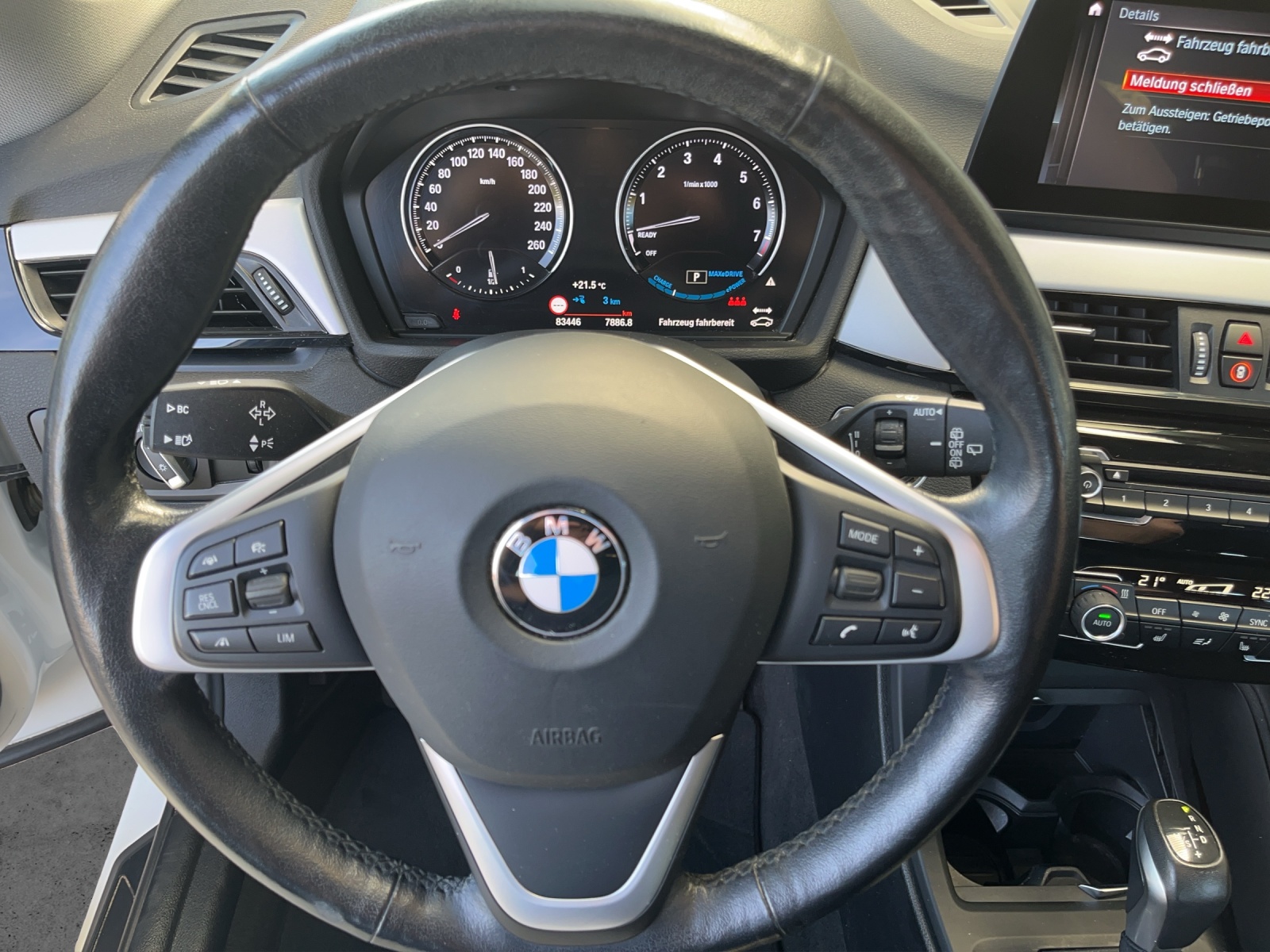 BMW X1 xDrive 25e Steptronic-image-8