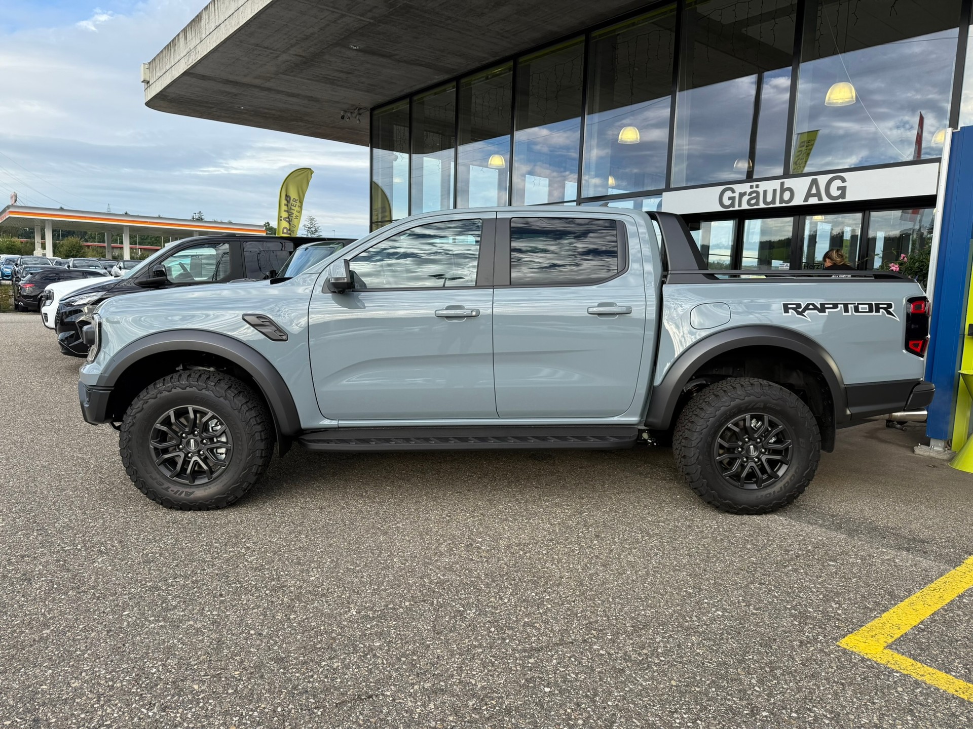 FORD Ranger Raptor 3.0 Eco Boost 4x4 A-showroom-element-3
