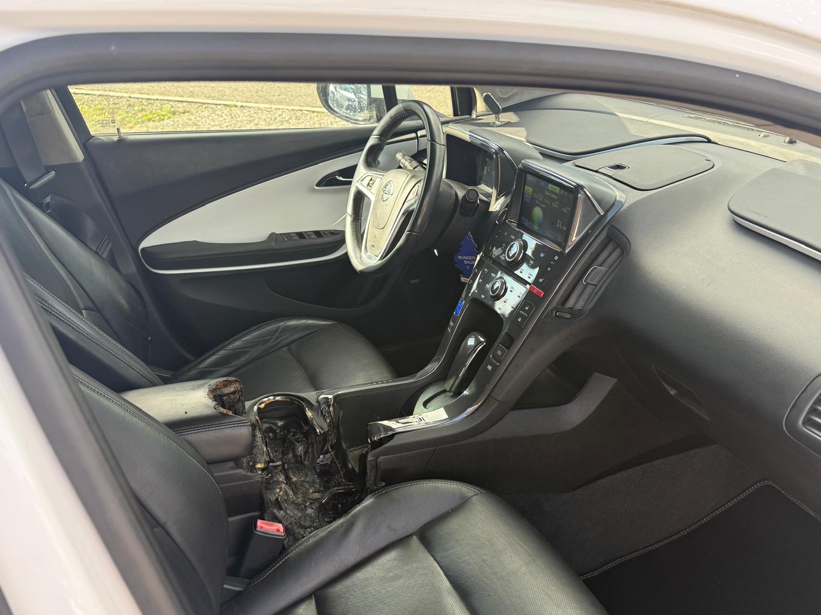 OPEL Ampera E-REV-image-6