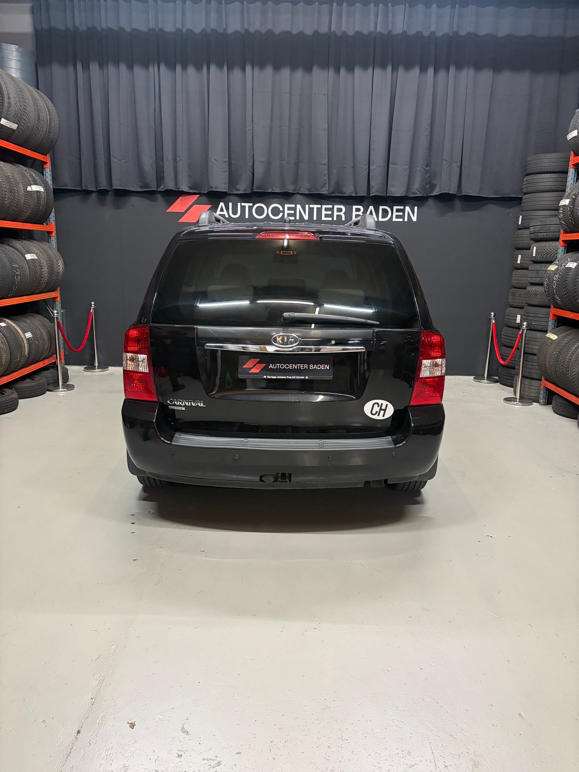 KIA Carnival 2.9 CRDi Trend 7 Plätze-image-5