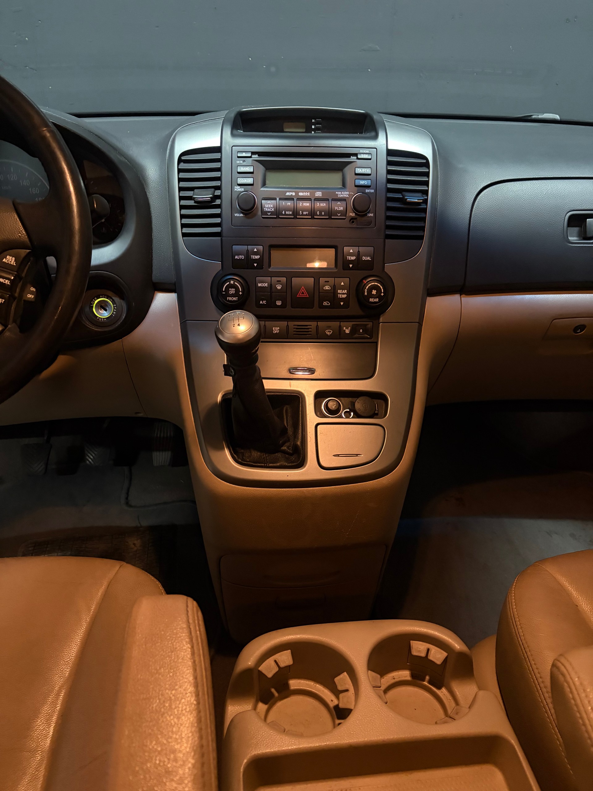 KIA Carnival 2.9 CRDi Trend 7 Plätze-image-9