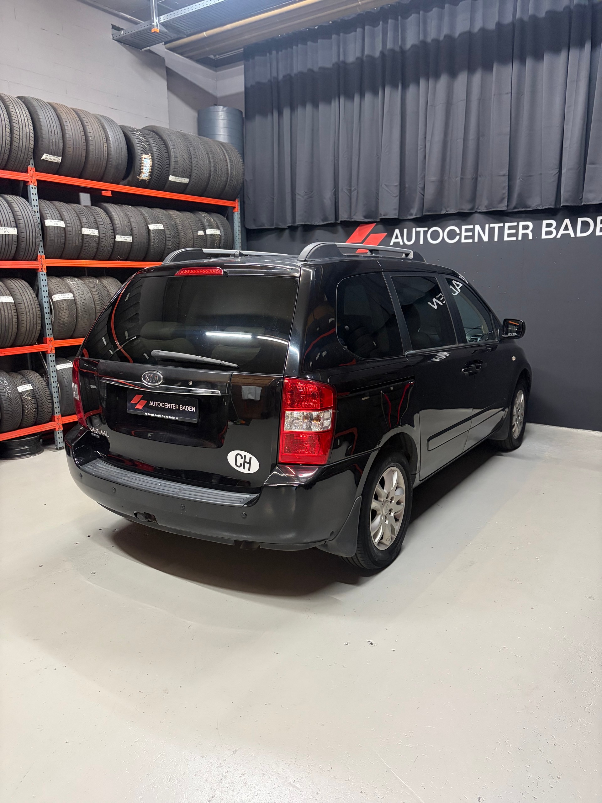 KIA Carnival 2.9 CRDi Trend 7 Plätze-image-4