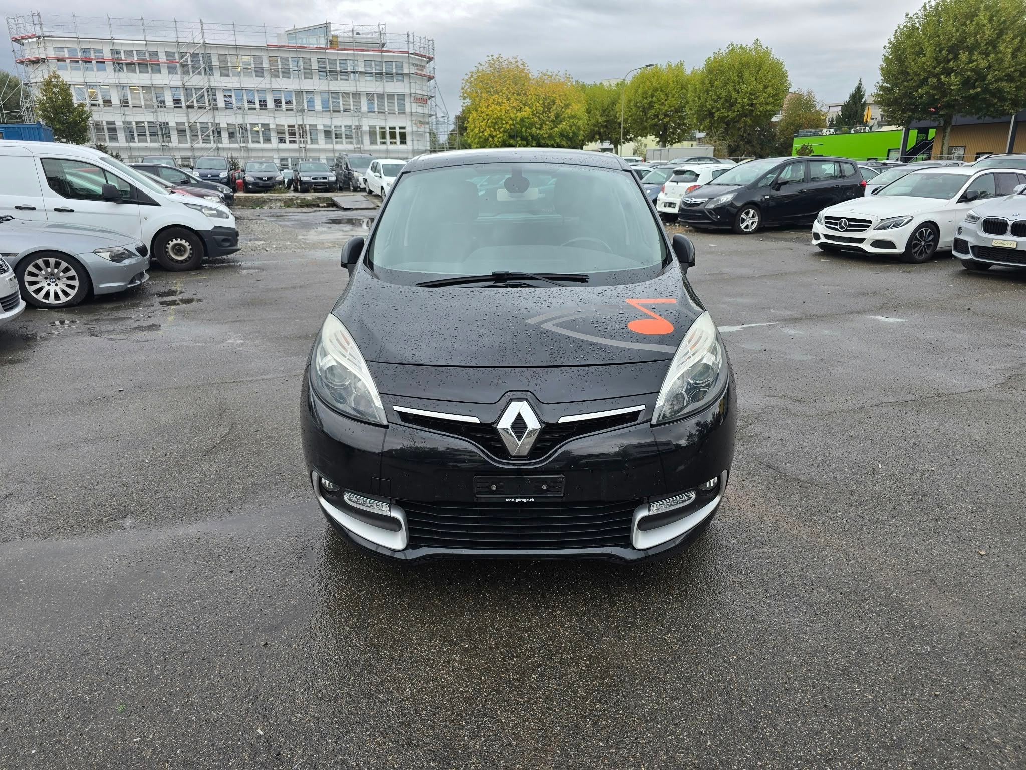 Car photo