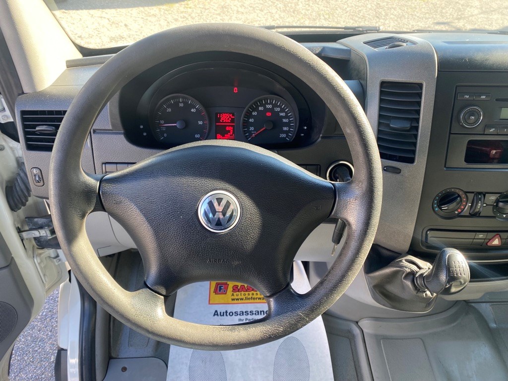 VW CRAFTER 2.5 TDI 164 PS DK Pick-up mit Kran-image-12