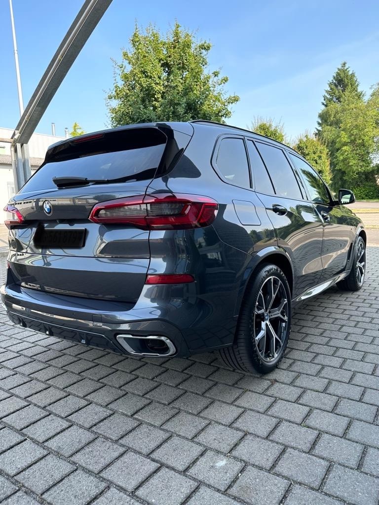 BMW X5 xDrive 30d xLine Steptronic-image-11
