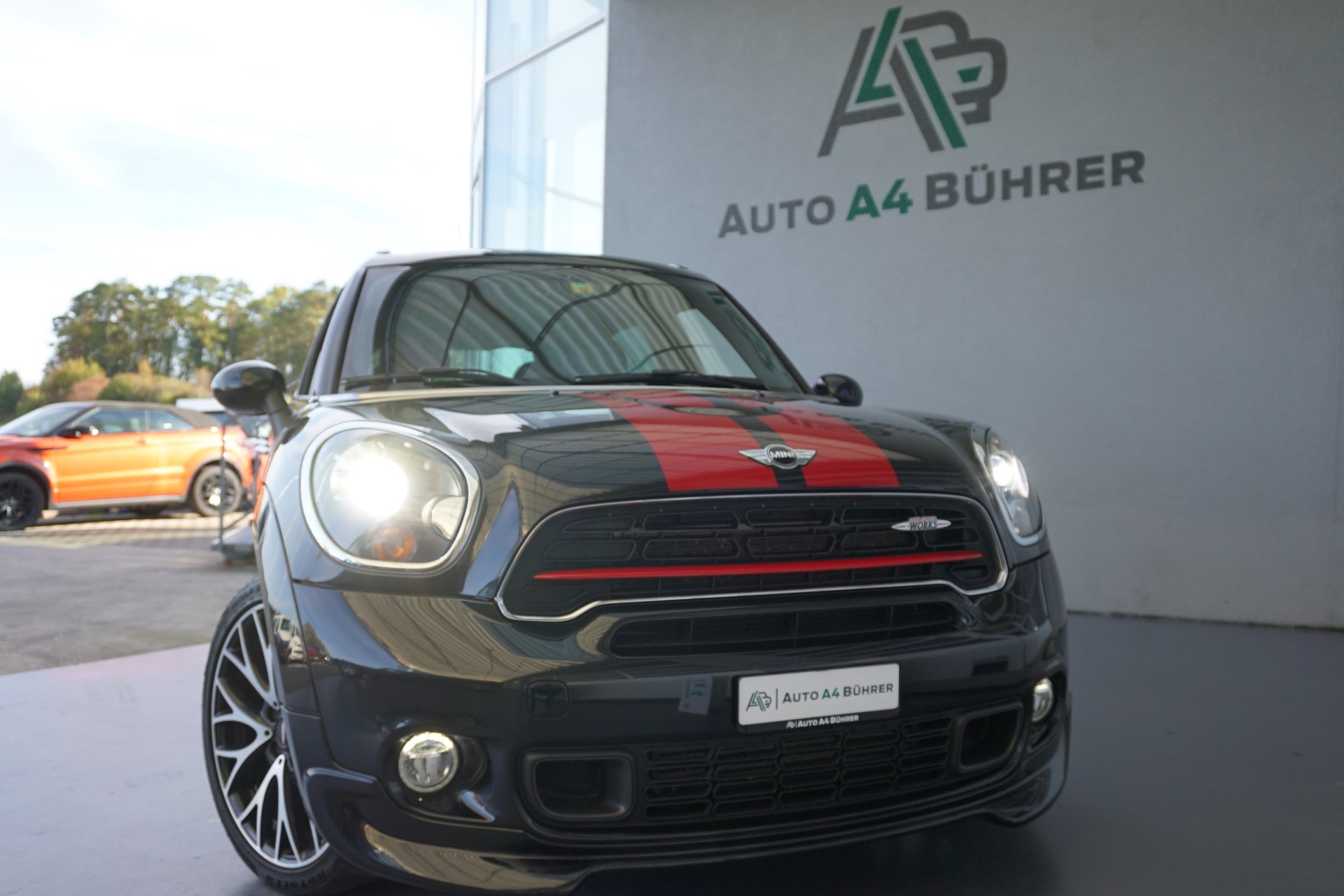 MINI Countryman JCW ALL4-image-2