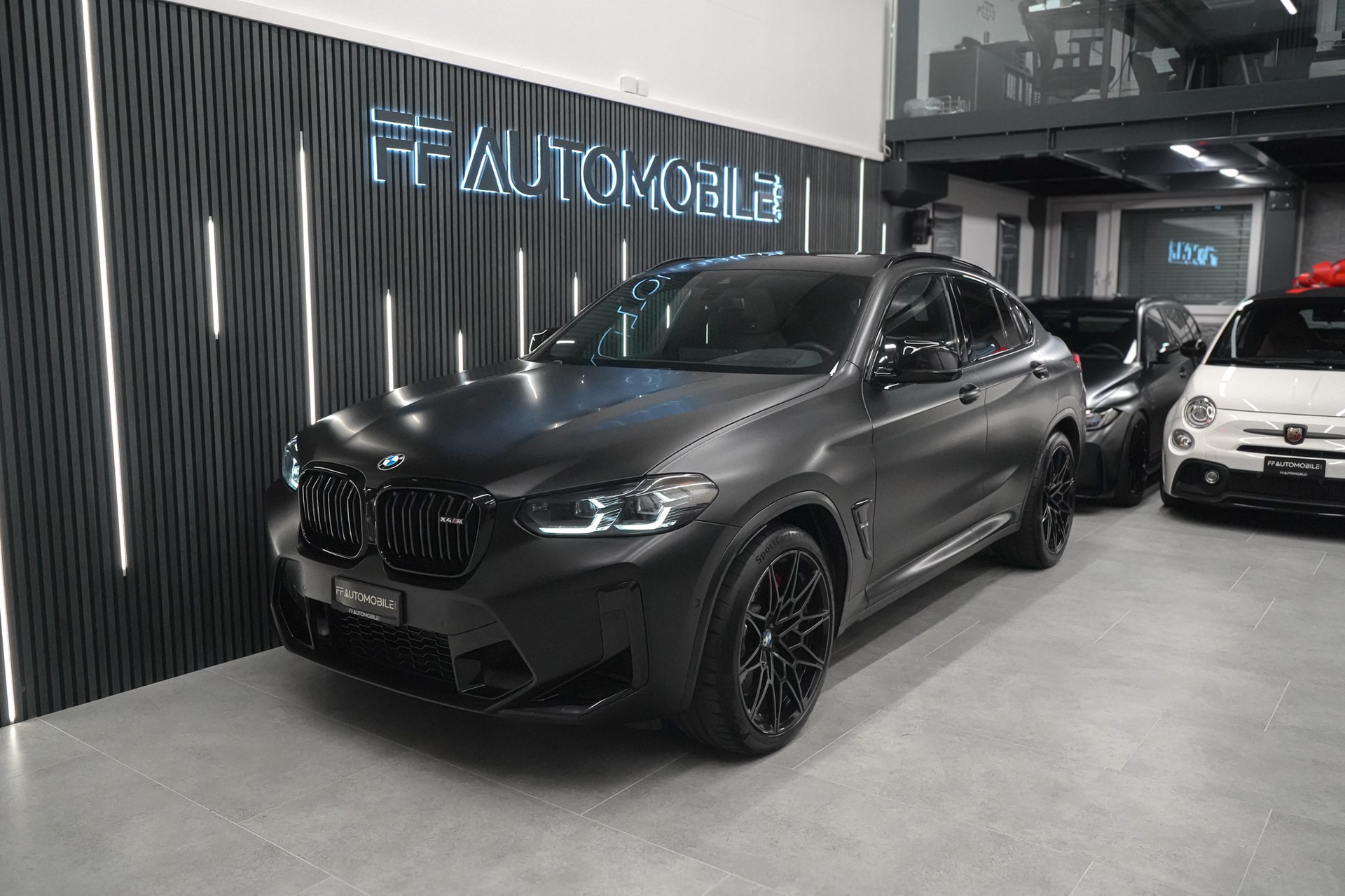 BMW X4M xDrive Competition Steptronic SCHWARZ MATT | LEASING AKTION