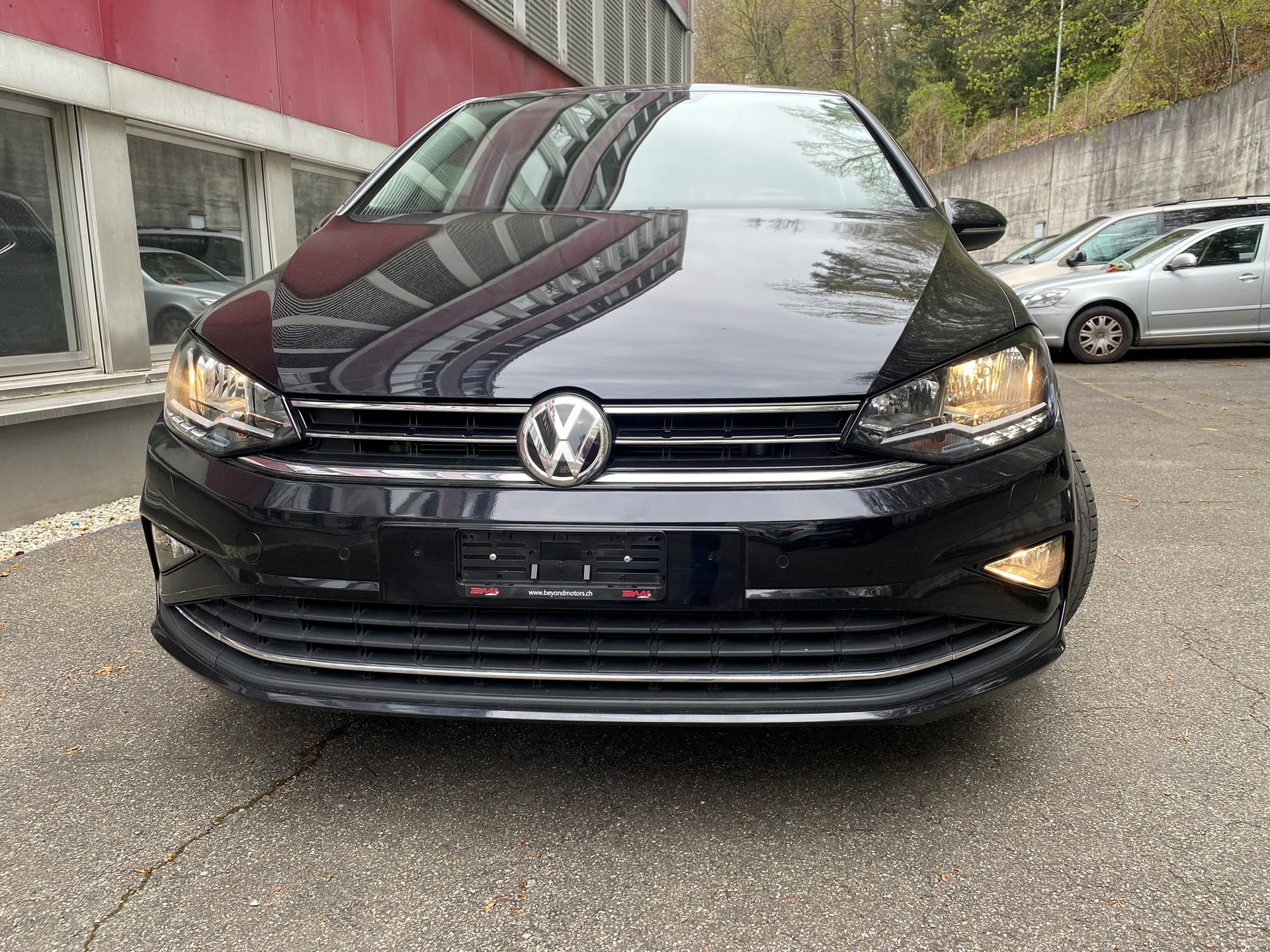 VW Golf Sportsvan 1.5 TSI EVO Highline DSG-image-1