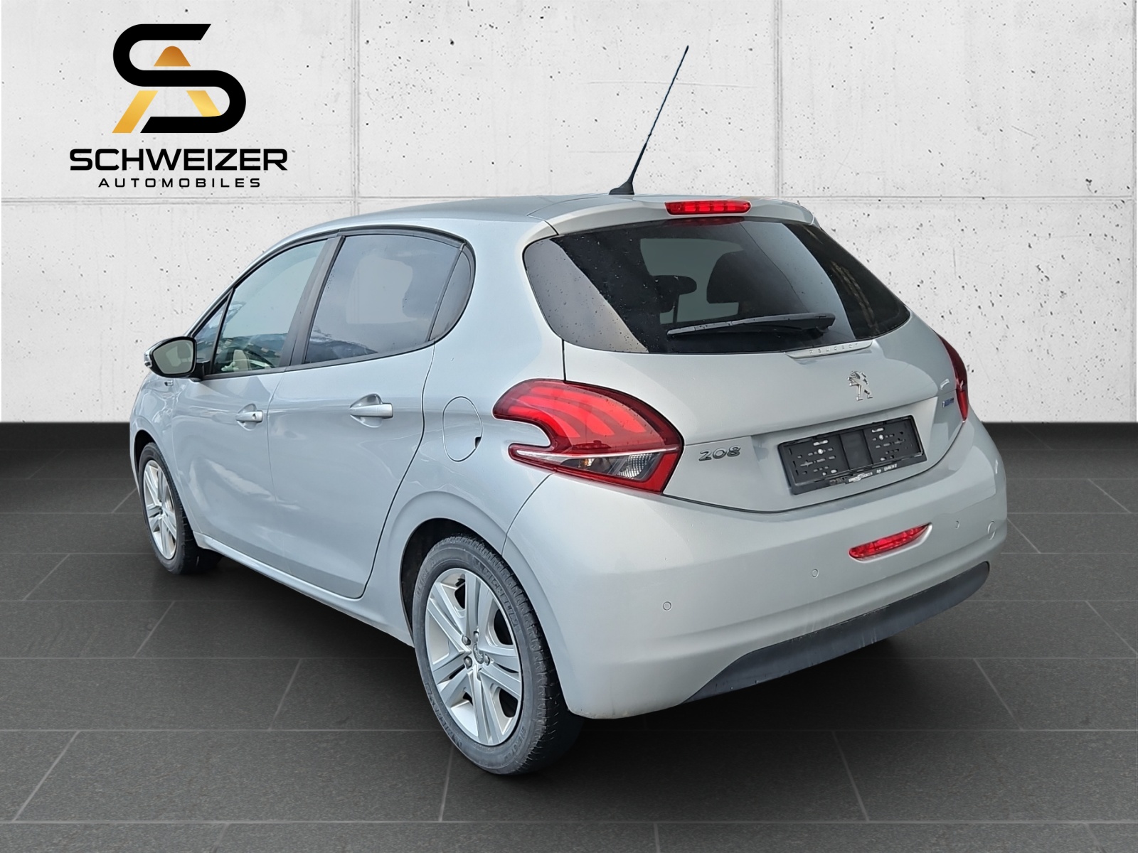 PEUGEOT 208 1.2 PureTech Active-image-5